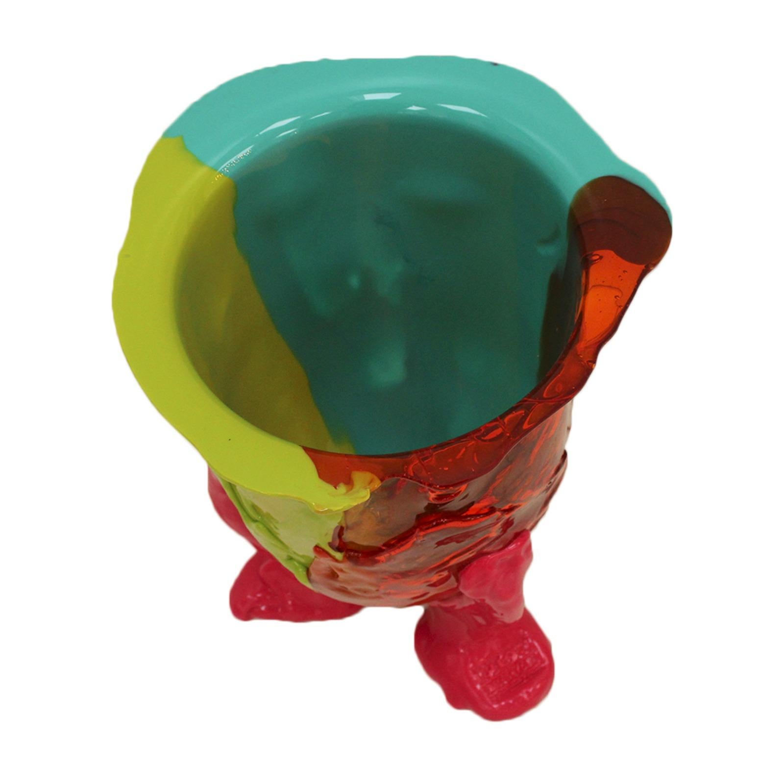 Fait main Vase contemporain en résine conçu par Gaetano Pesce pour Fish Design, Italie, 2023 en vente