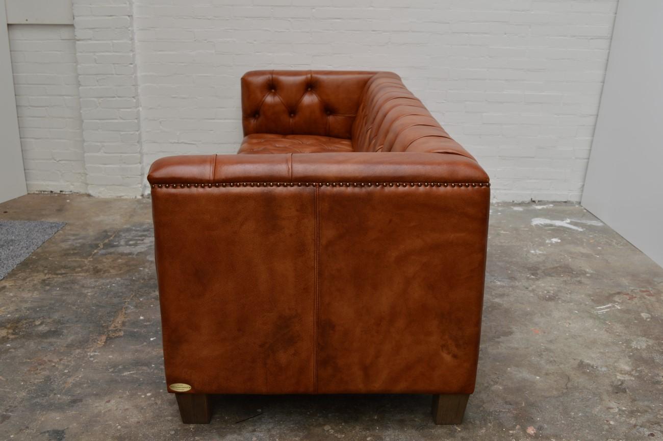 Contemporary Retro Look Chesterfield For Sale 7