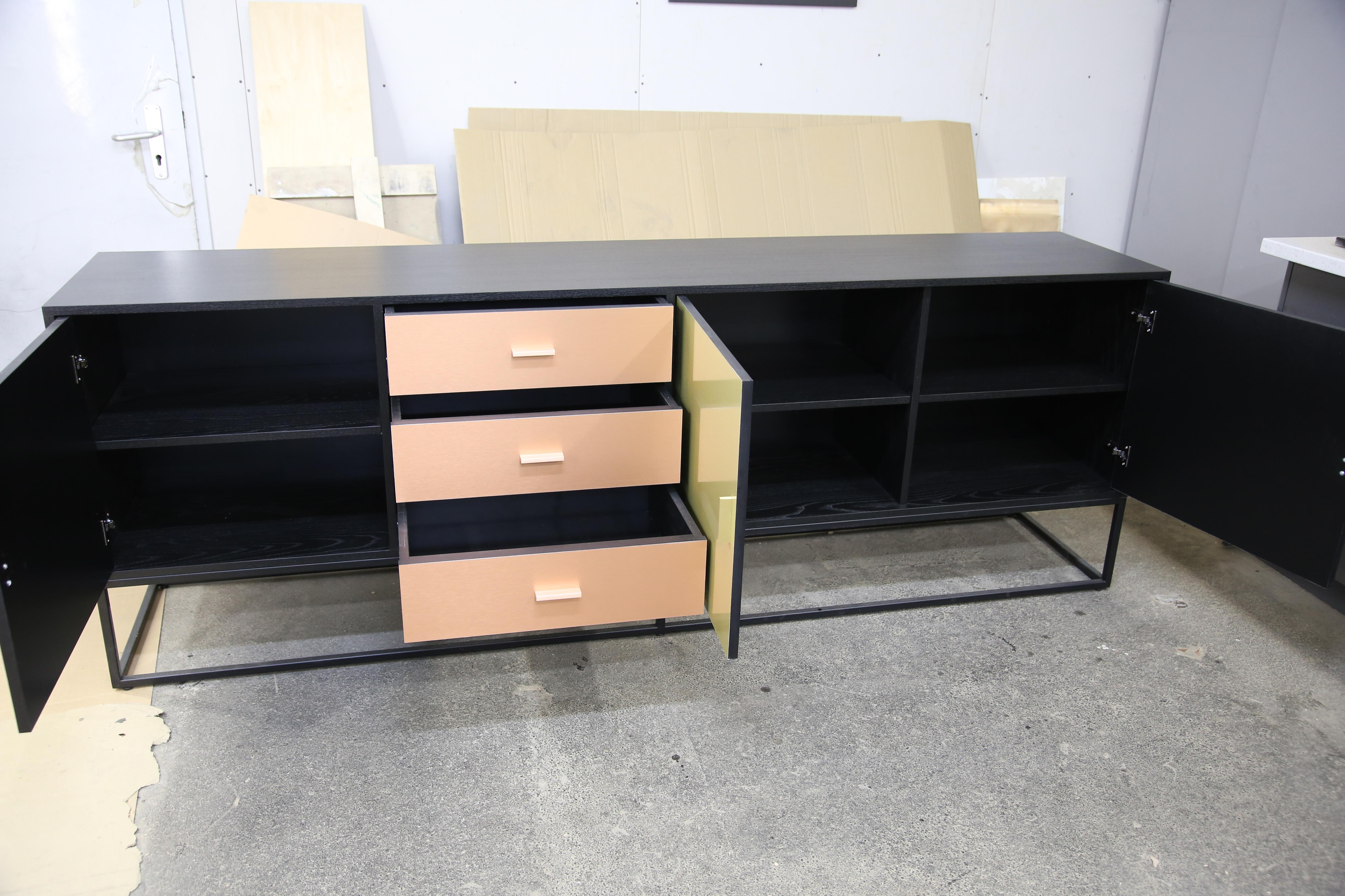 Contemporary Reykjavik Sideboard in Brass, Bronze and Copper For Sale 1