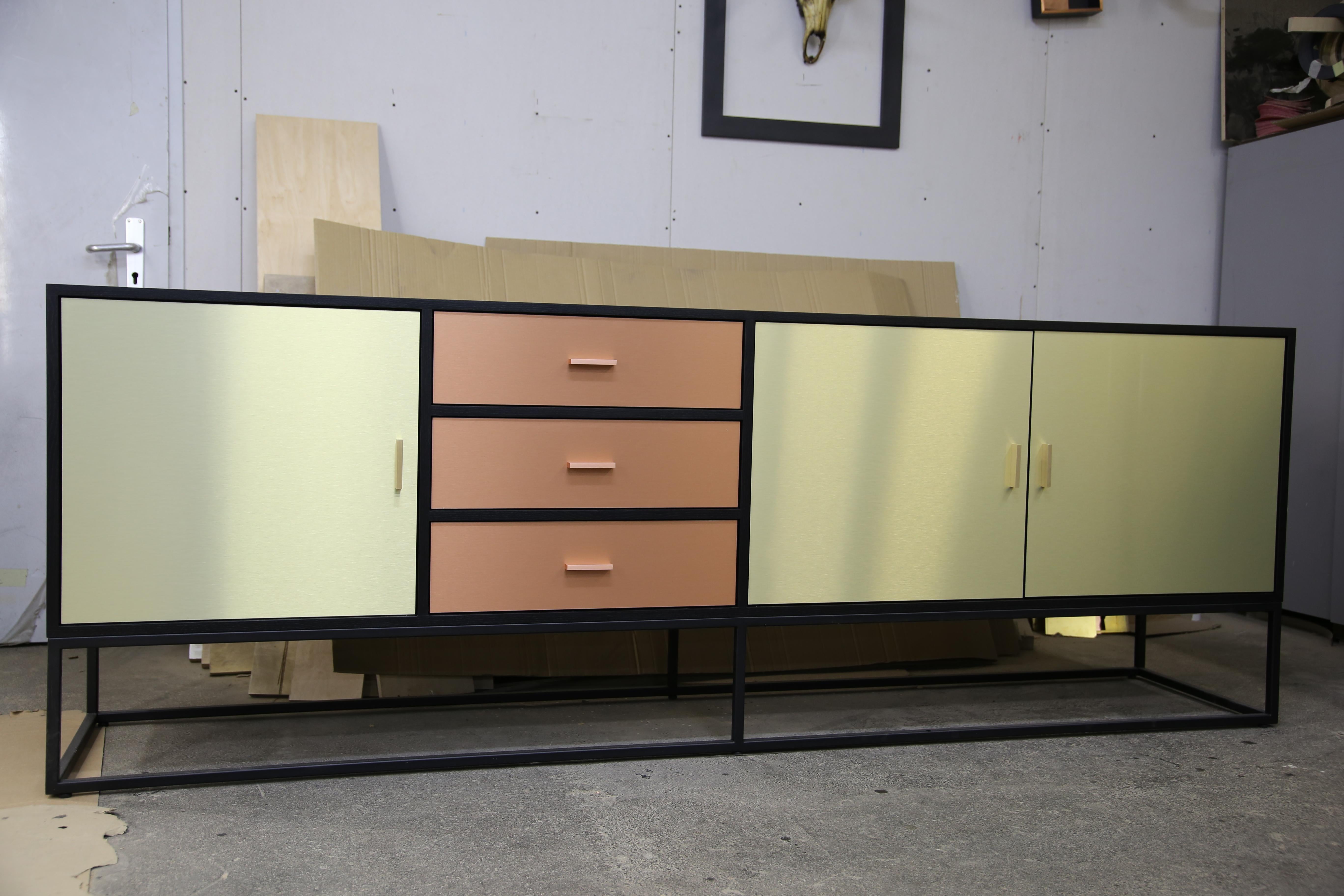 Polished Contemporary Reykjavik Sideboard in Brass, Bronze and Copper For Sale