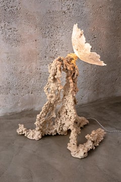 Contemporary Rheo lampe by Elissa Lacoste