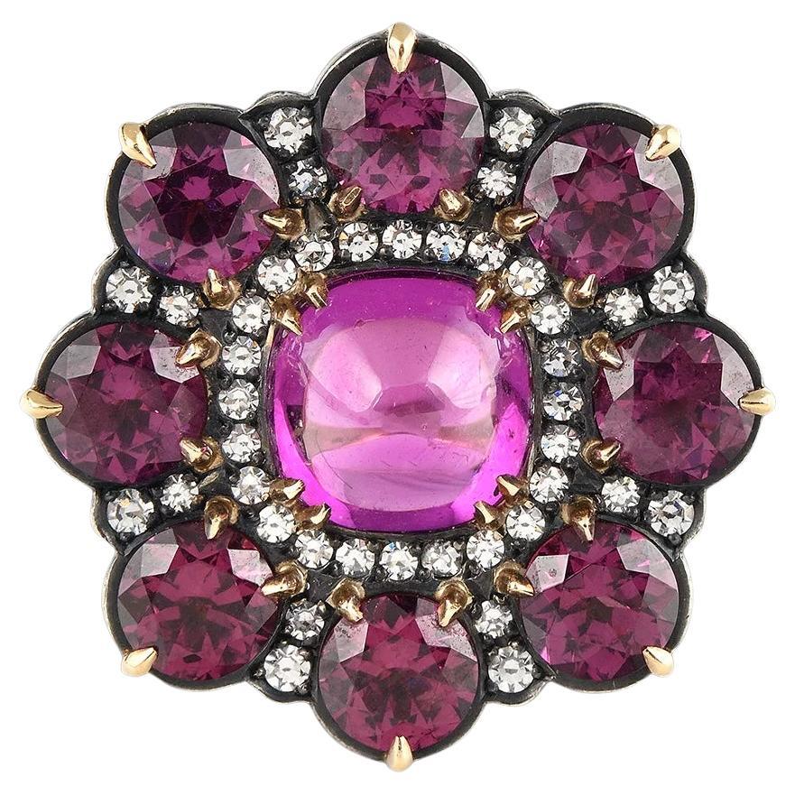 anello contemporaneo Arteau Paris con granati e diamanti in vendita