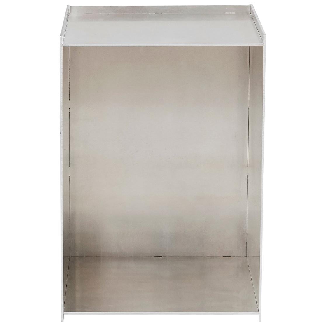 FRAMA Minimales skandinavisches Design Riveted Tisch Aufbewahrungs- Aluminiumschachtel im Angebot