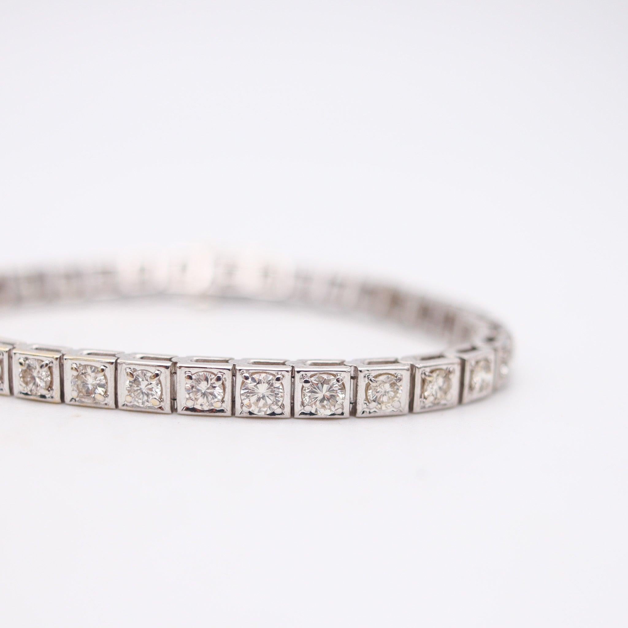 Brilliant Cut CONTEMPORARY Riviera Bracelet In 14Kt White Gold With 8.56 Ctw Diamonds For Sale