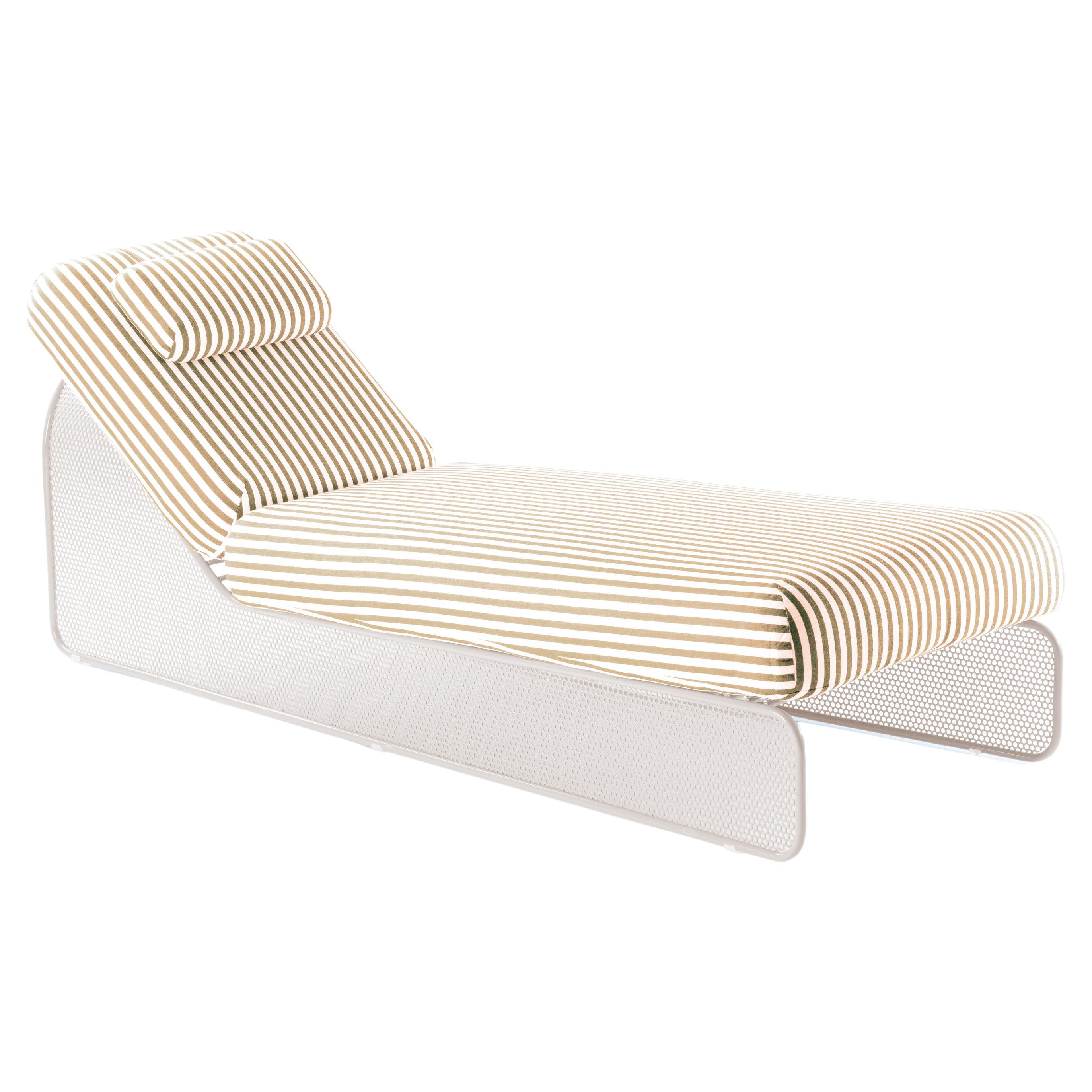 Letto da giorno Riviera contemporaneo in metallo laccato avorio per esterni