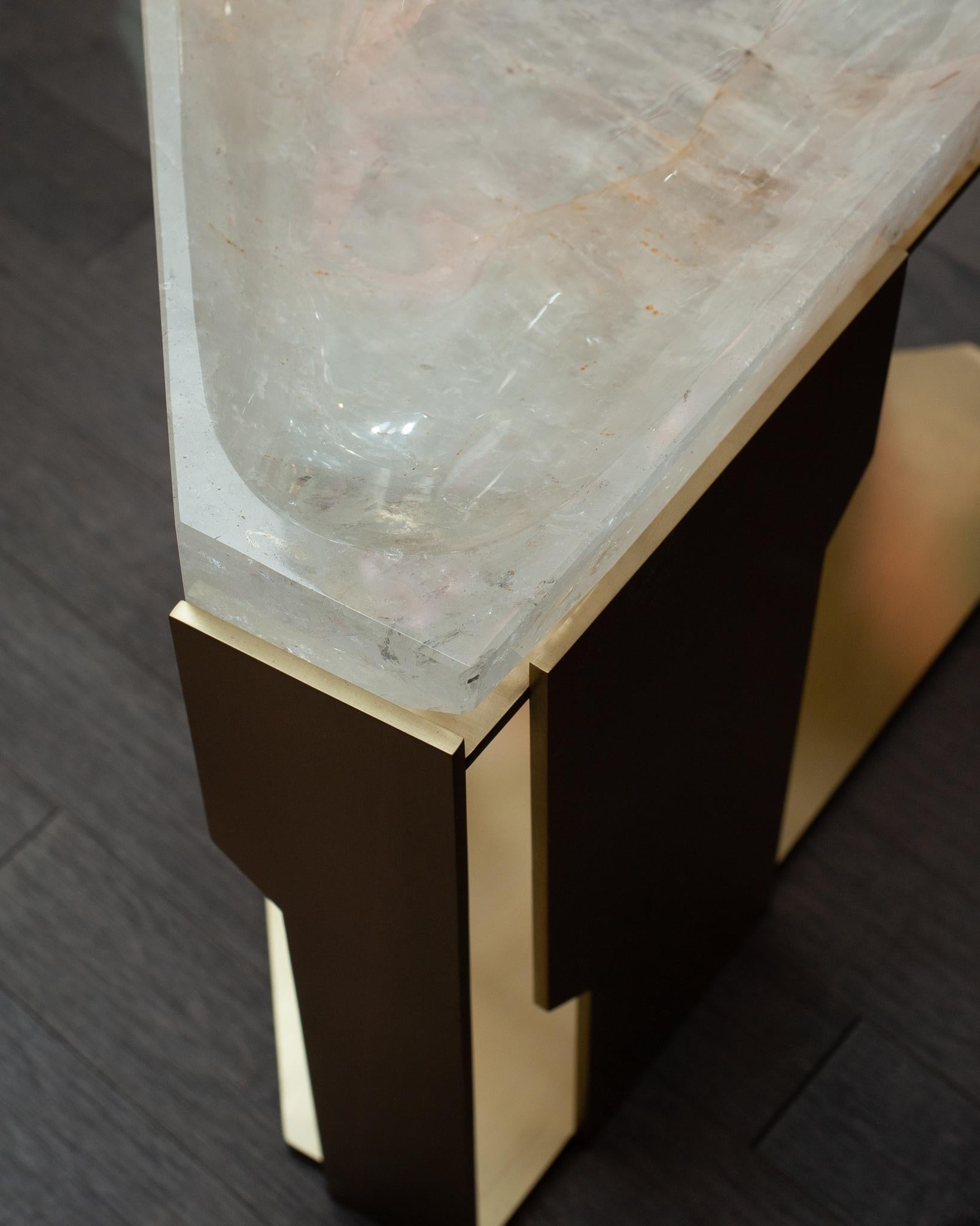 Contemporary Rock Crystal and Brass Table with Geometric Base In New Condition For Sale In Toronto, ON