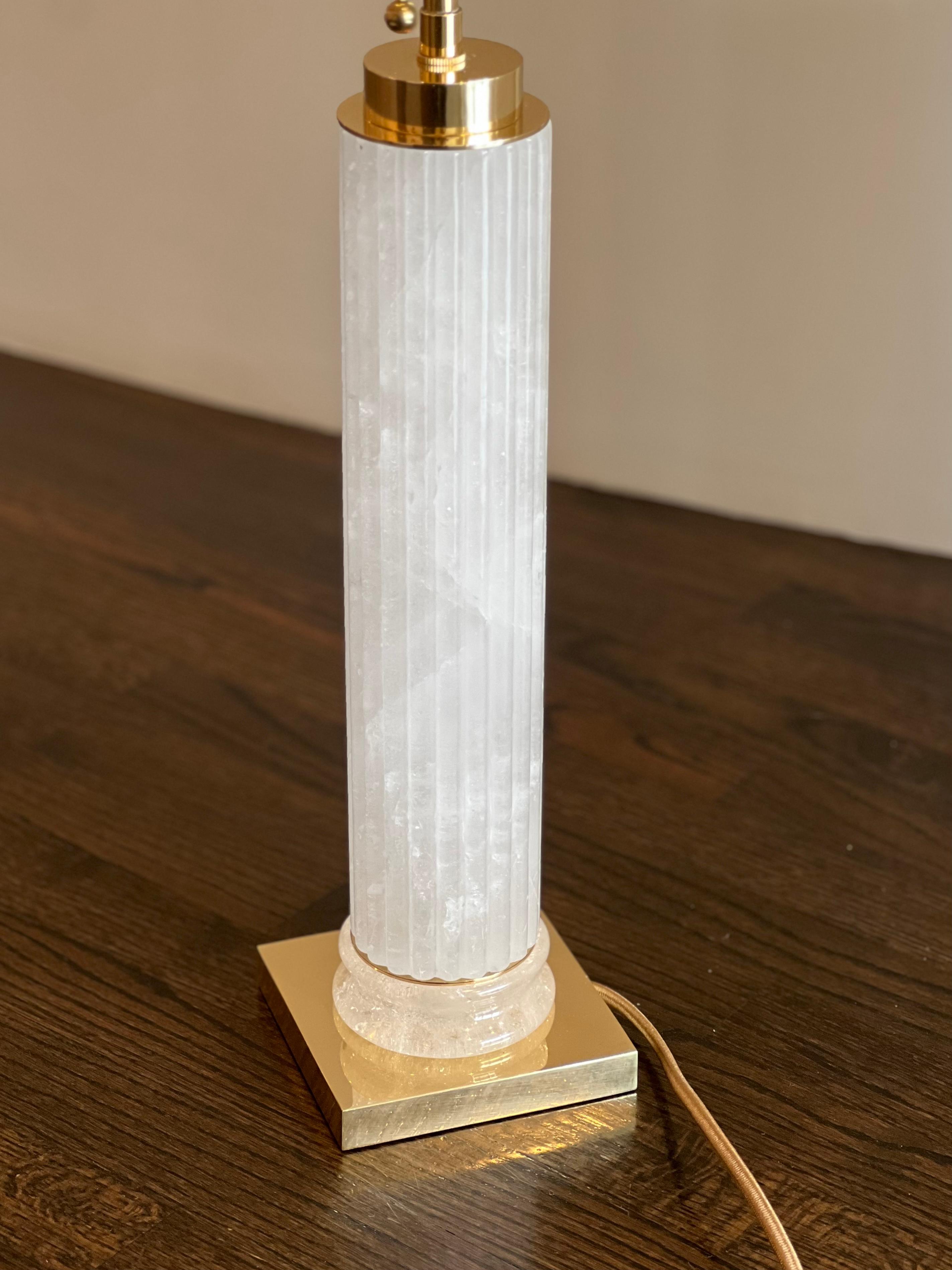 XXIe siècle et contemporain Lampes contemporaines en cristal de roche par Phoenix en vente