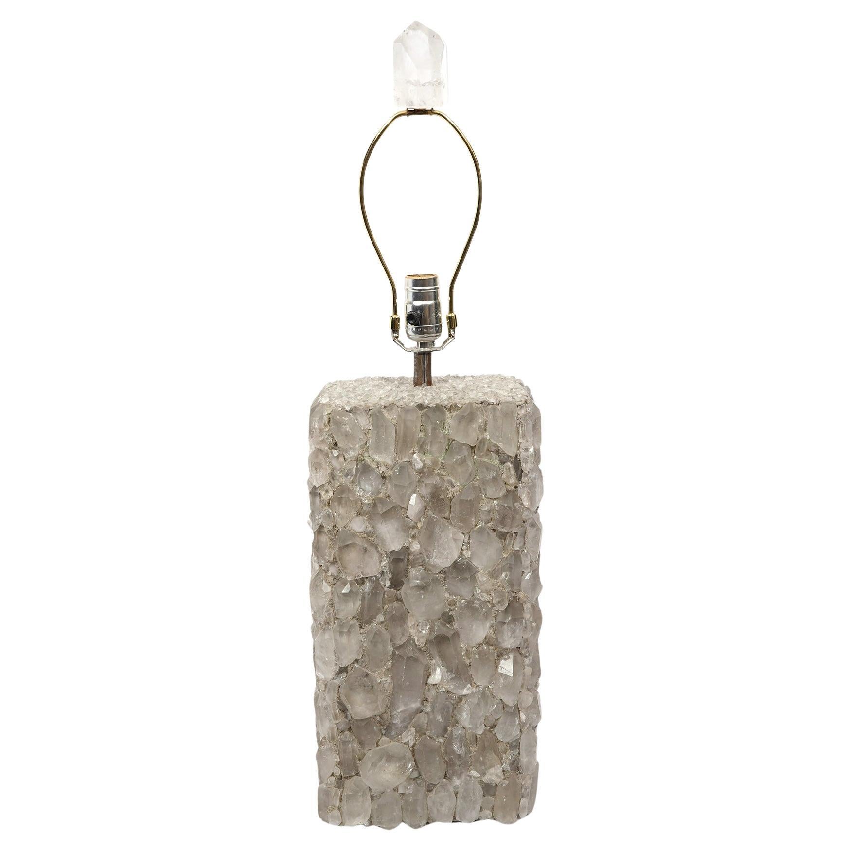 Lampe à poser contemporaine en cristal de roche par Kari Jeanne Lobdell en vente