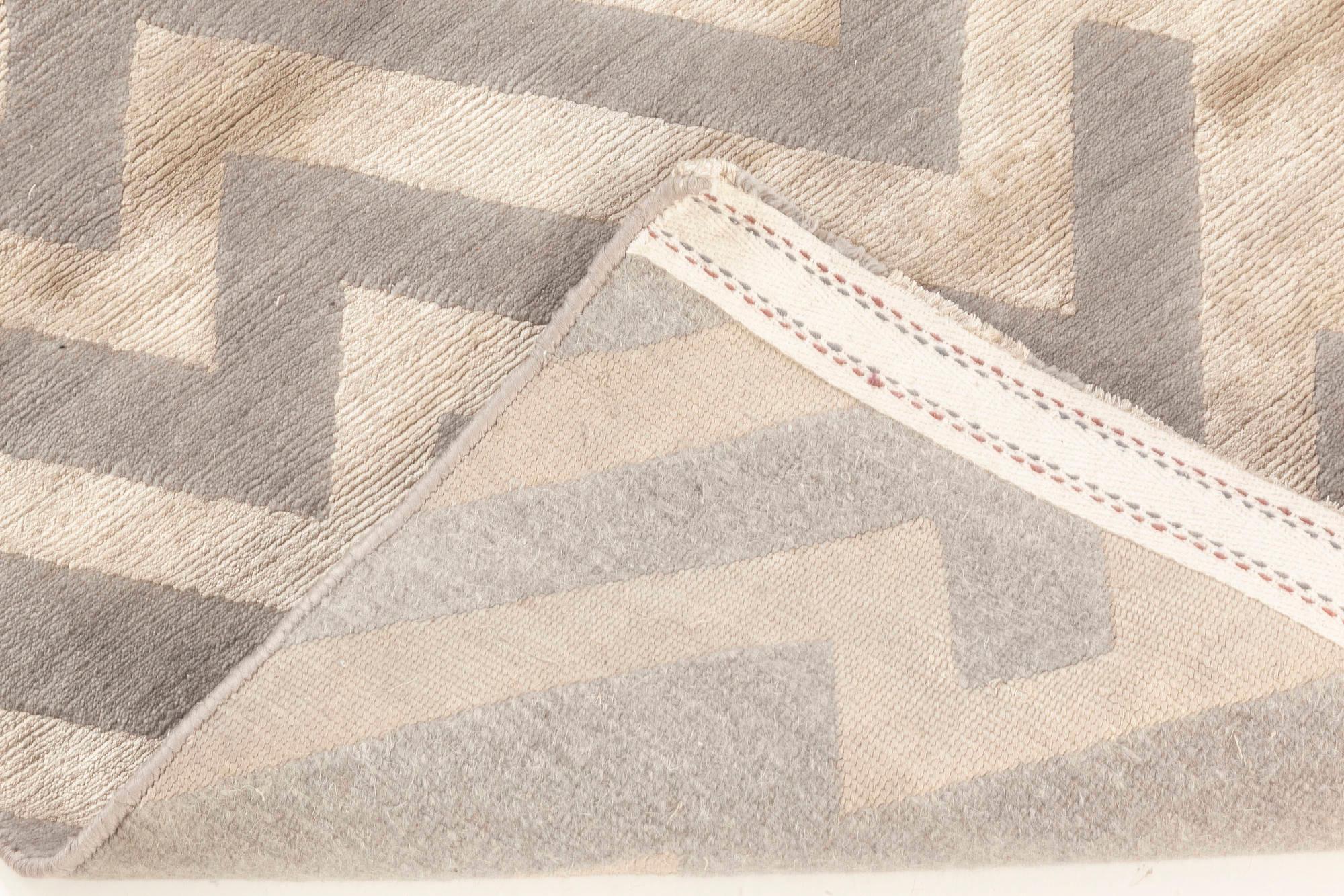Tapis contemporain Rocky Peaks beige et gris, en soie et en laine de Doris Leslie Blau Neuf - En vente à New York, NY