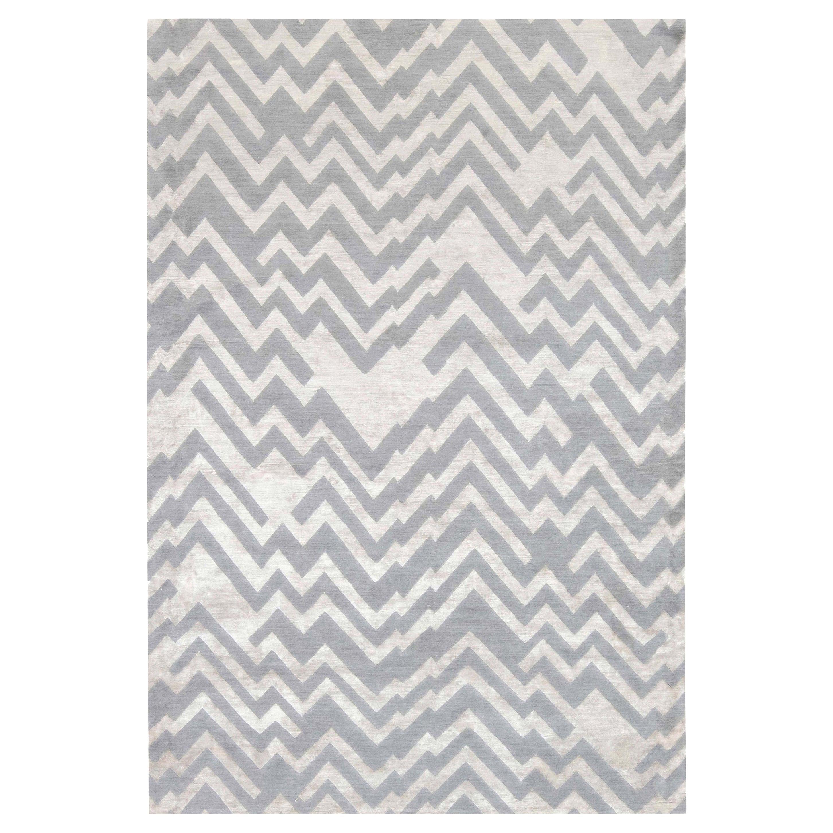 Tapis géométrique contemporain Rocky Peaks de Doris Leslie Blau en vente