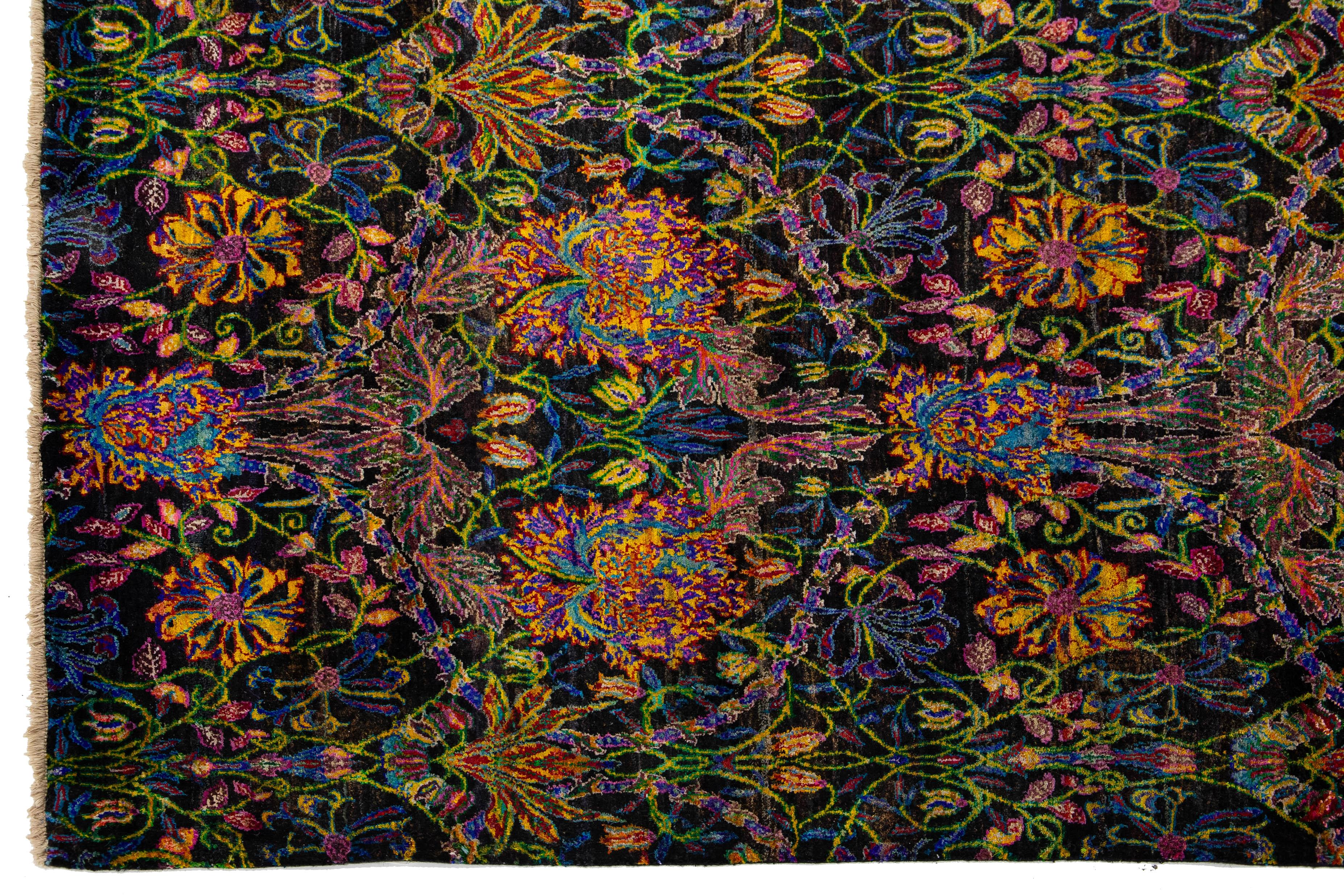 XXIe siècle et contemporain Tapis contemporain en soie Sari à motifs floraux multicolores pour la salle de bain en vente