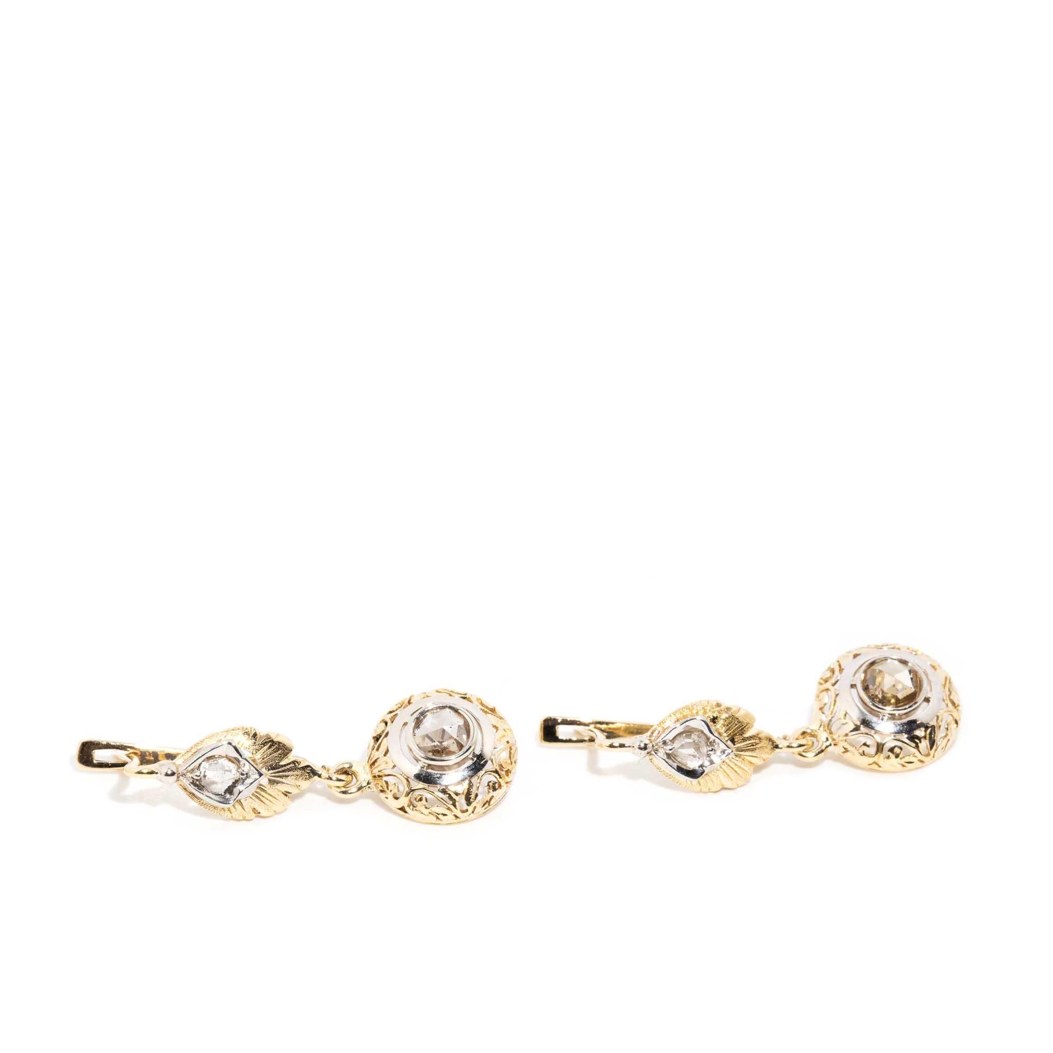 Boucles d'oreilles contemporaines en or jaune 14 carats avec pendentifs en diamant taillé en rose Pour femmes en vente