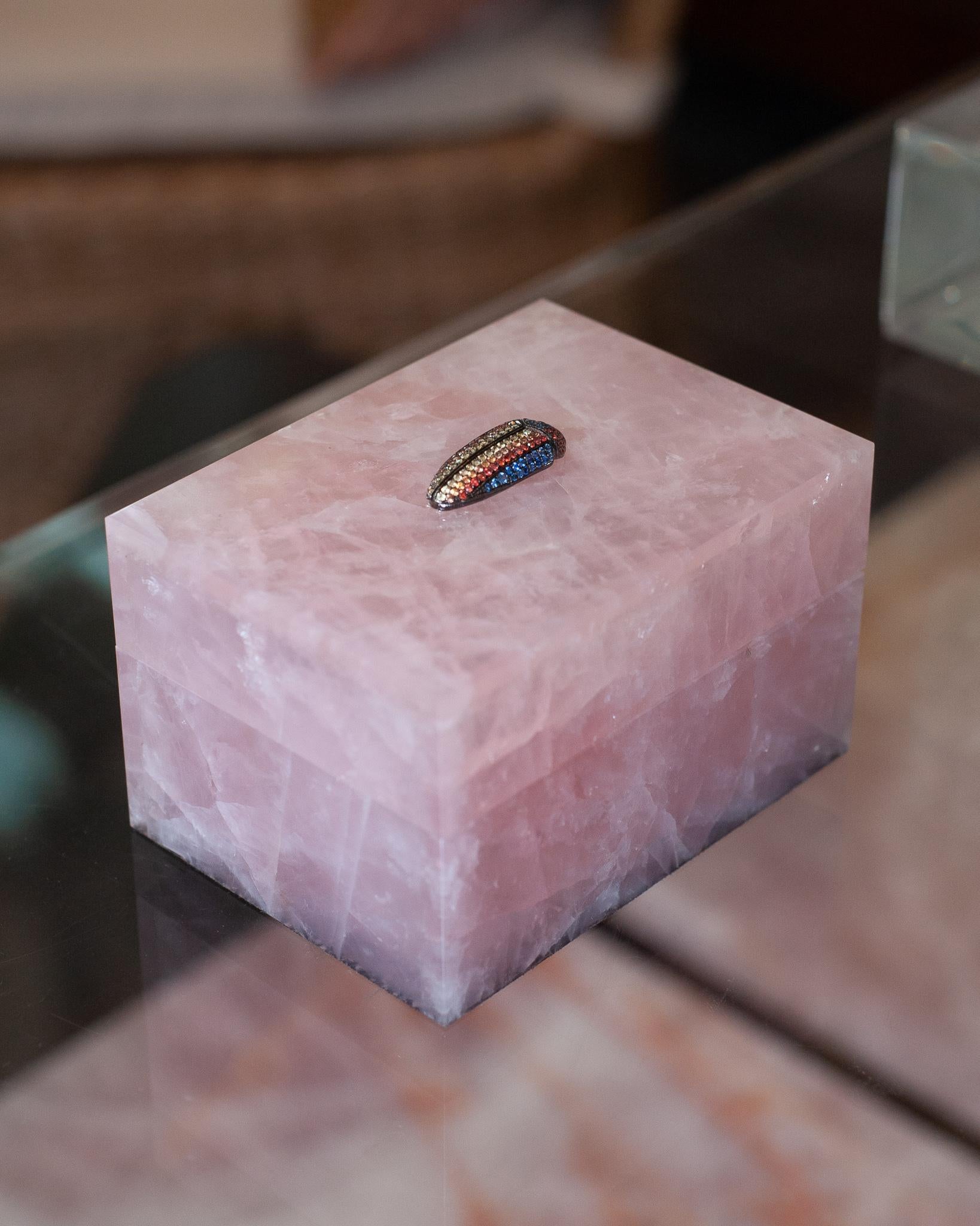 Contemporary Rose Quartz Box with Sapphire Pavé Jewelled Insect In New Condition In Toronto, ON