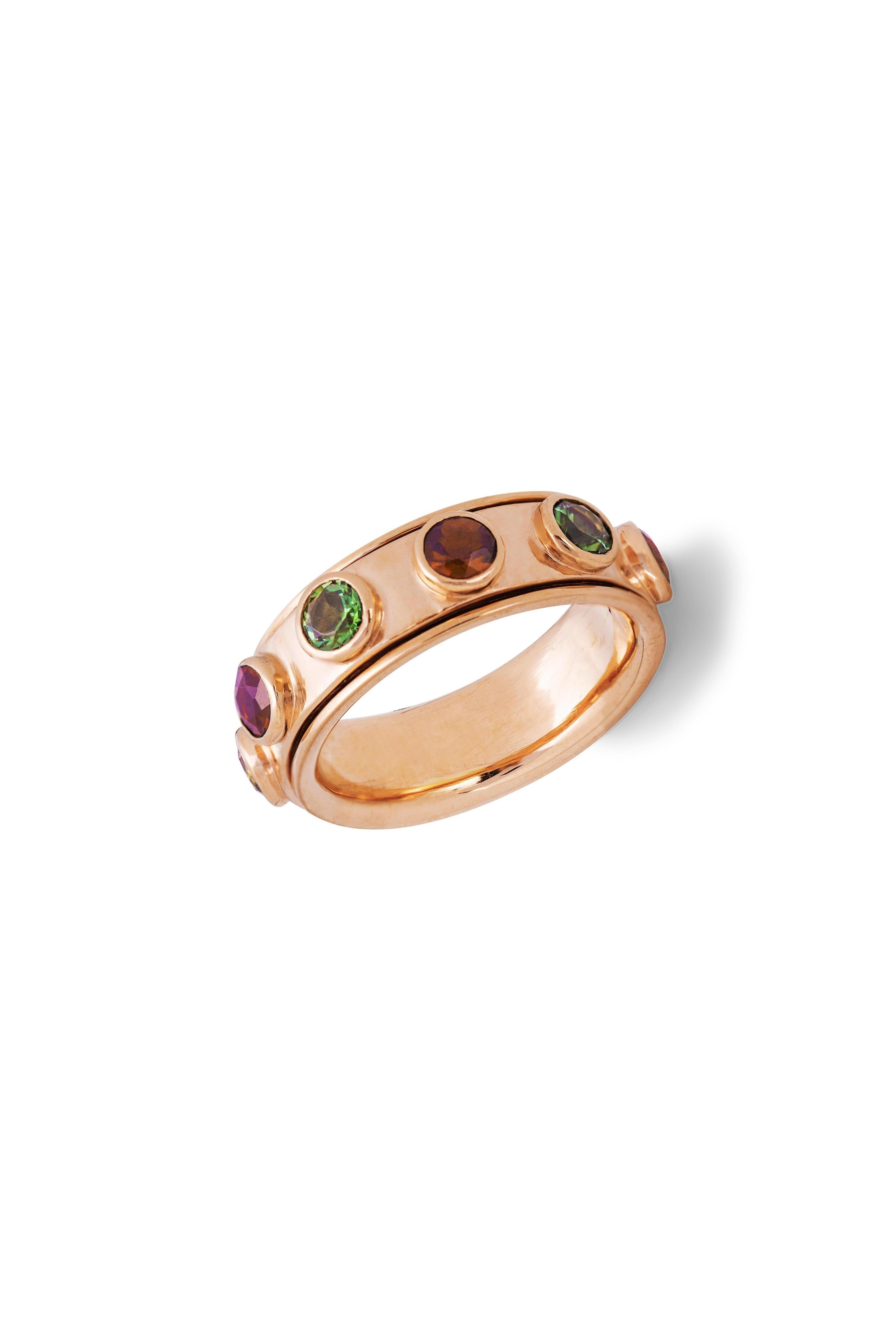 Contemporary Rotating Rose Gold Tourmaline & Garnet Band Design Ring In New Condition For Sale In Rome, IT