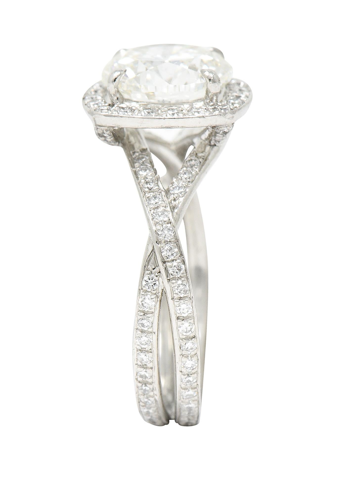 Contemporary Round Brilliant 3.50 Carats Diamond Platinum Halo Engagement Ring G 5