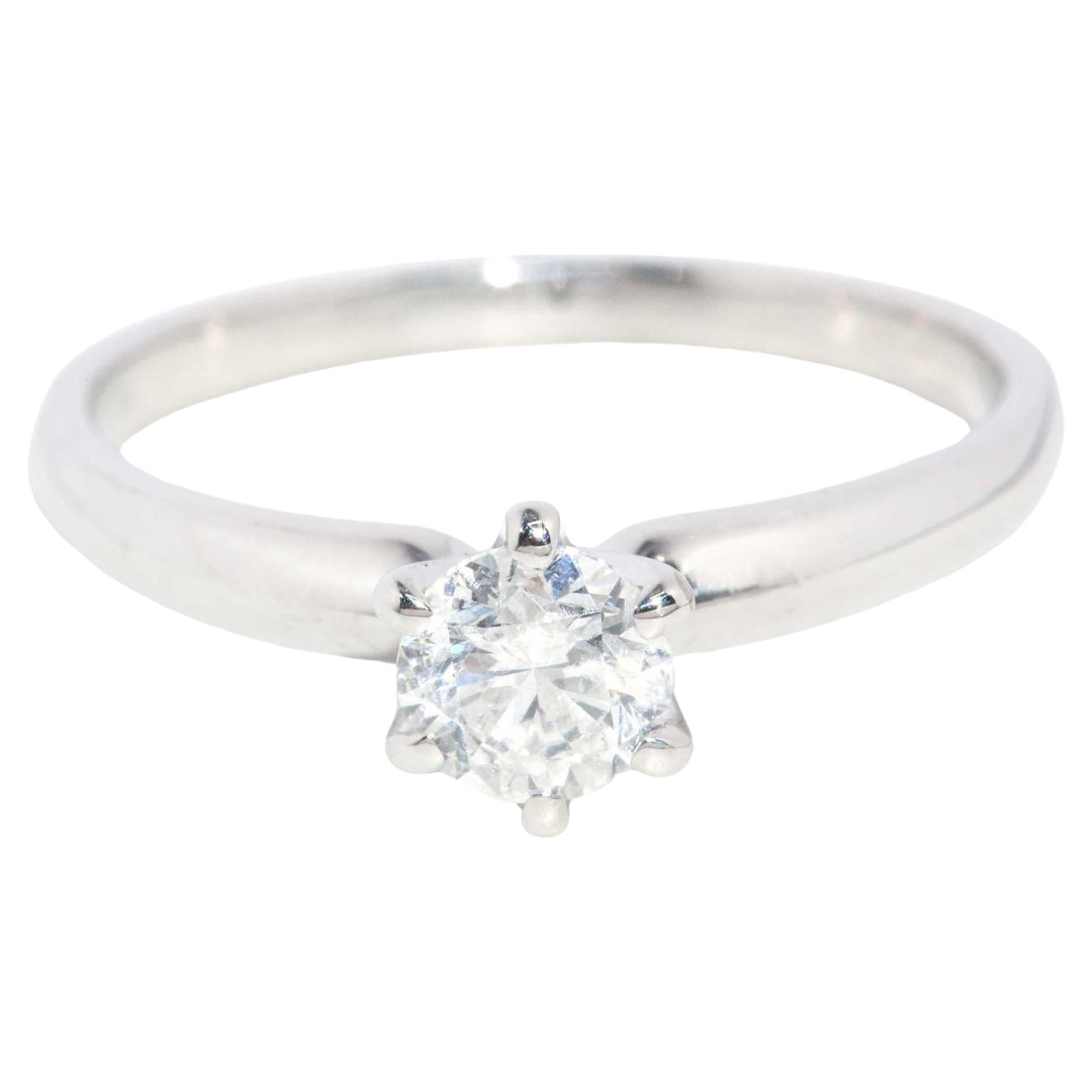 Anillo Solitario Contemporáneo de Diamante Brillante Redondo 18 Quilates de Oro Blanco en venta