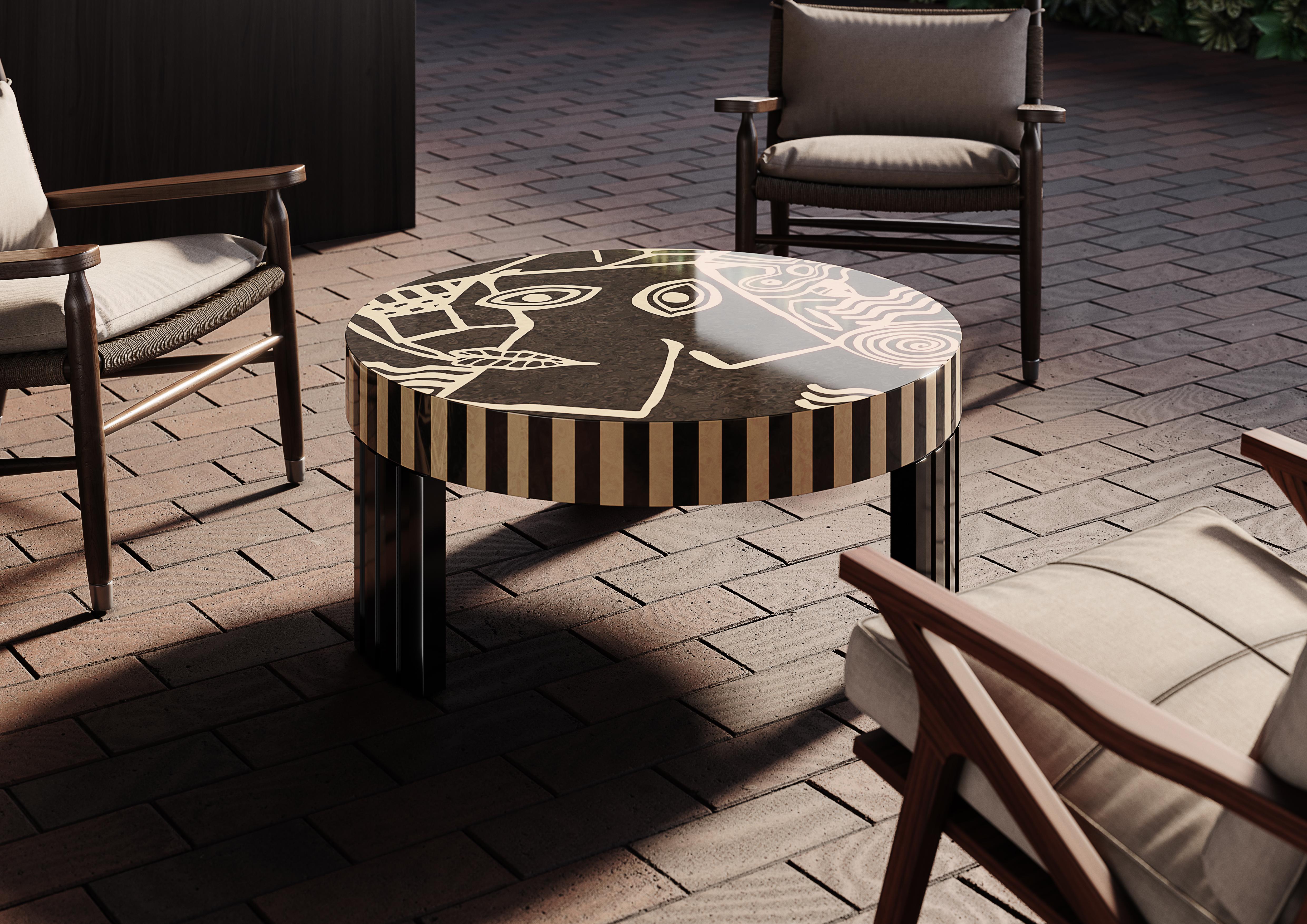 Contemporary Round Center Coffee Table in Wood Marquetry Black & White In New Condition For Sale In Porto, PT