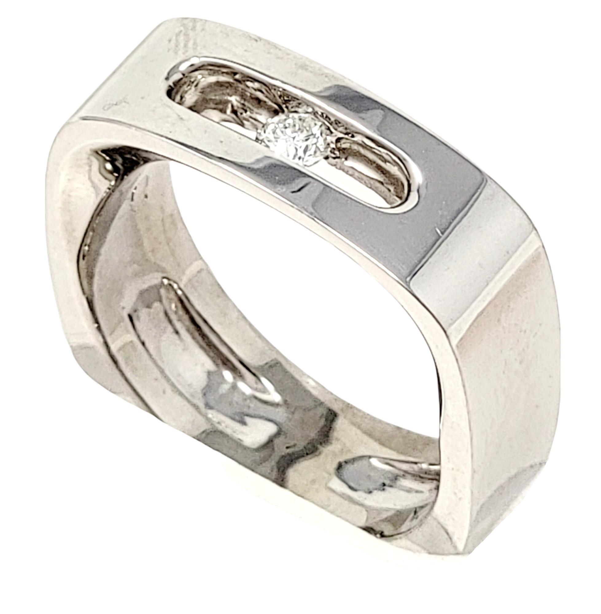 Taille ronde Bague contemporaine à anneau carré en or blanc 18 carats et diamants ronds E / VVS2 en vente