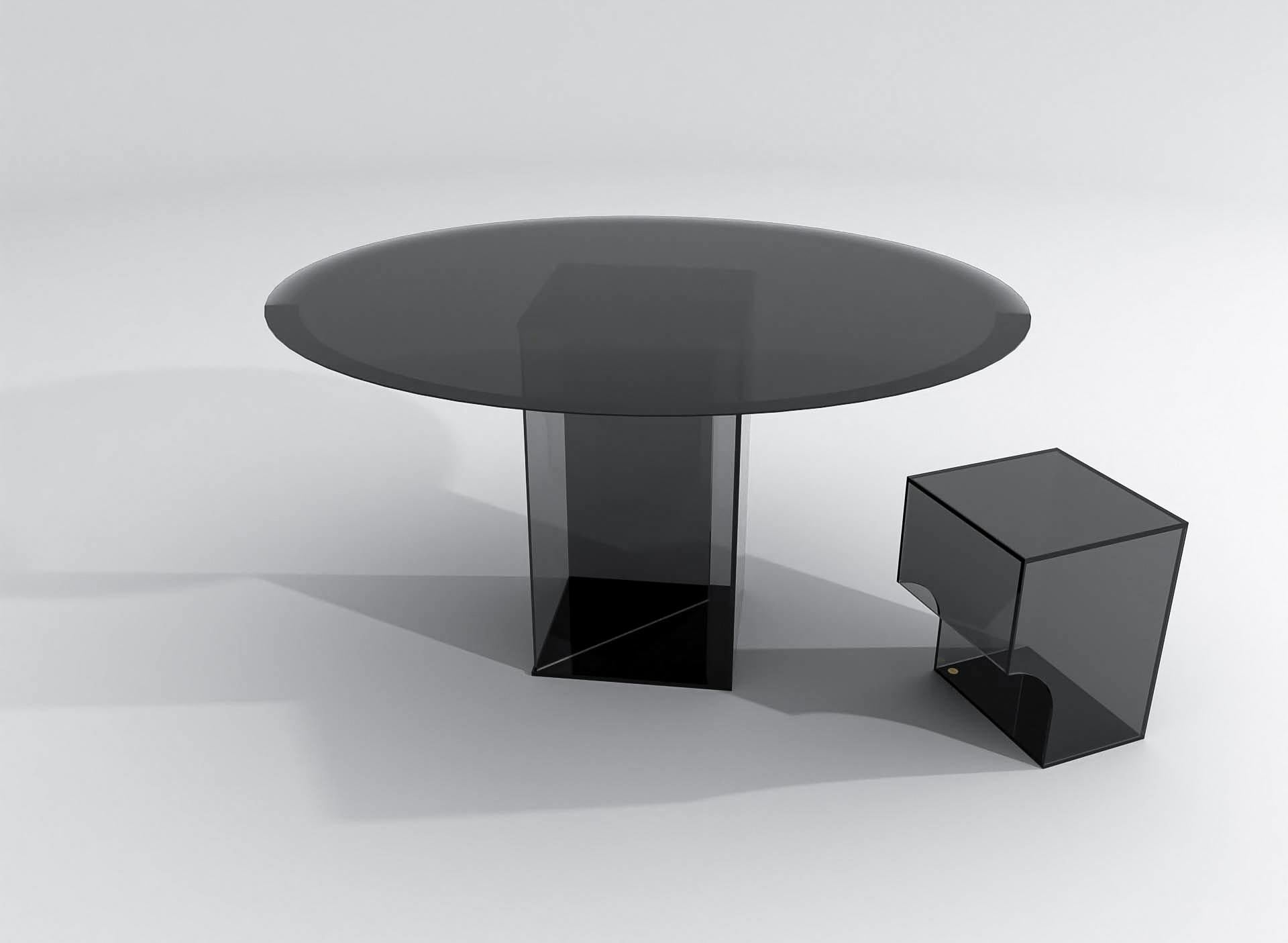 Zeitgenössischer runder Esstisch aus schwarzem Glas, Barh Judd (Minimalistisch) im Angebot