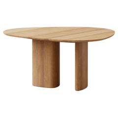 Mesa de comedor redonda contemporánea "Tangent" de Anne Boysen x DK3, Óleo, Roble