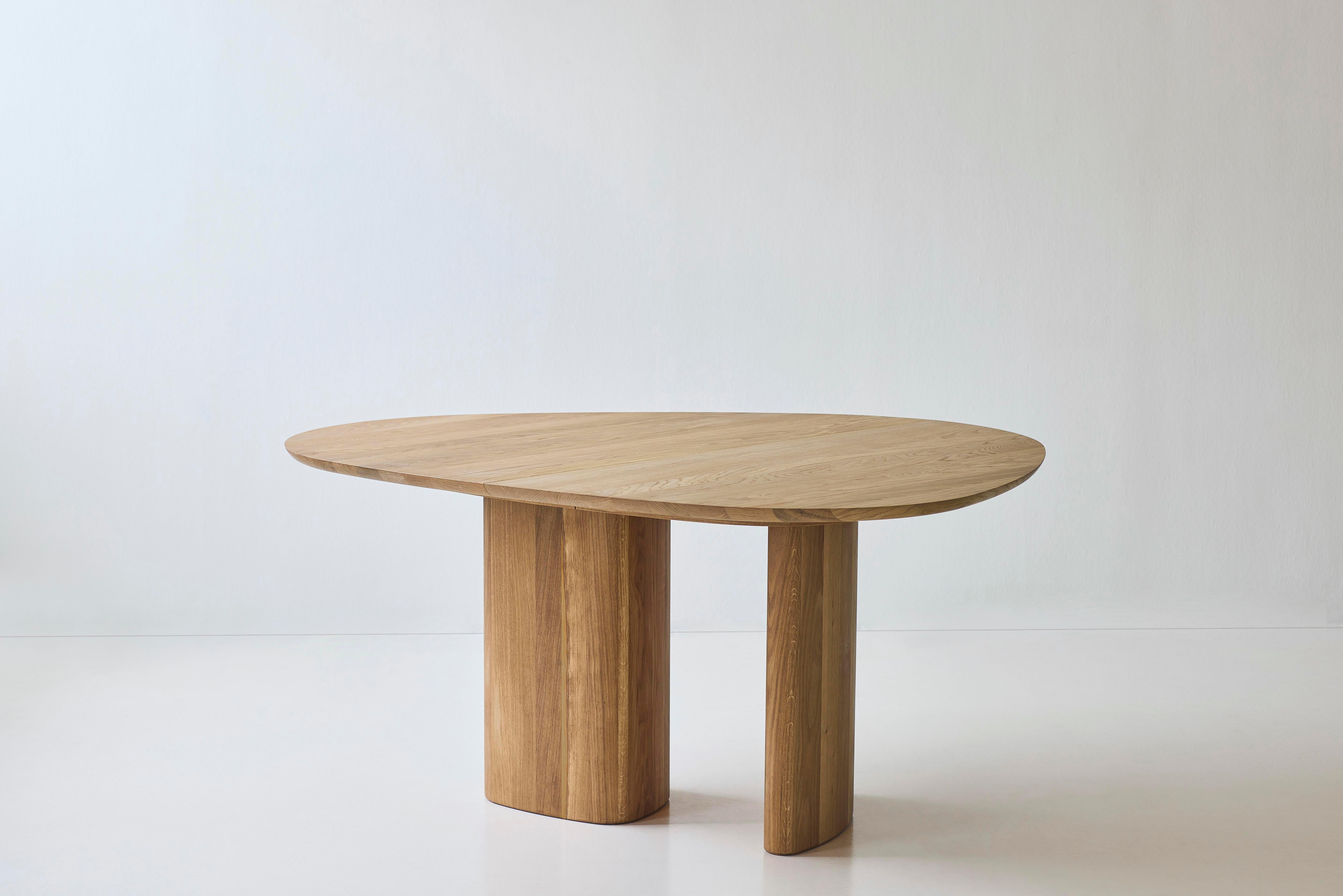 Mesa de comedor redonda contemporánea 