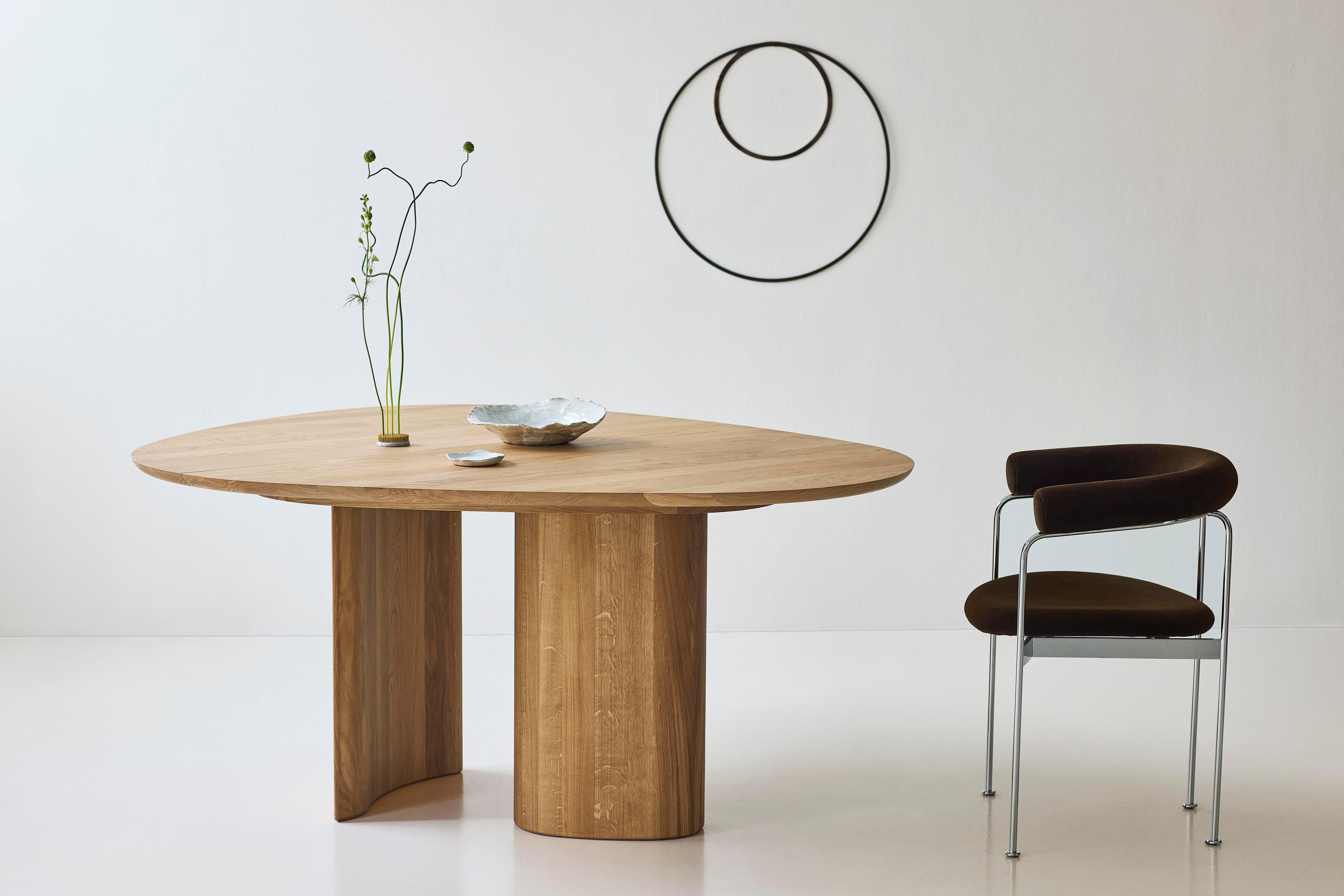 Mesa de comedor redonda contemporánea 