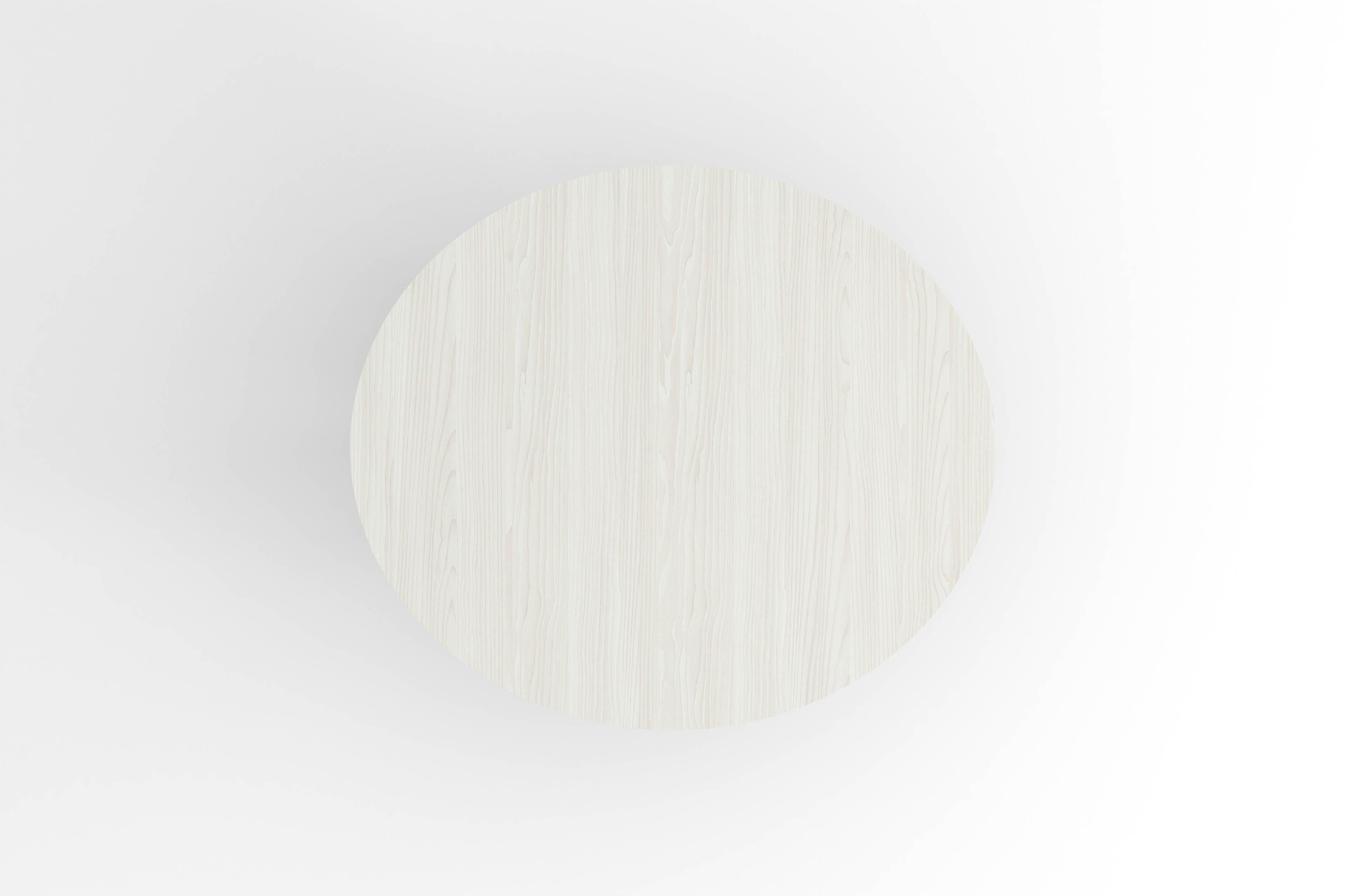 XXIe siècle et contemporain Table de salle à manger ronde contemporaine, bois de frêne blanc, pied central, design belge en vente