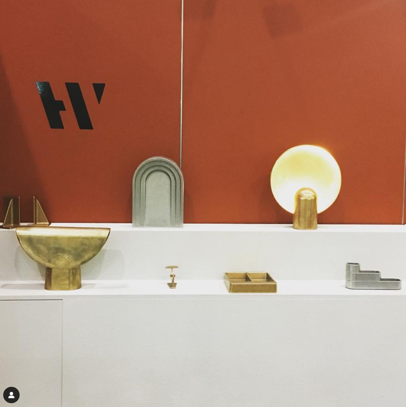 Contemporary Round Disc-like Golden Bronze Surface Wall Sconce by Henry Wilson For Sale 13