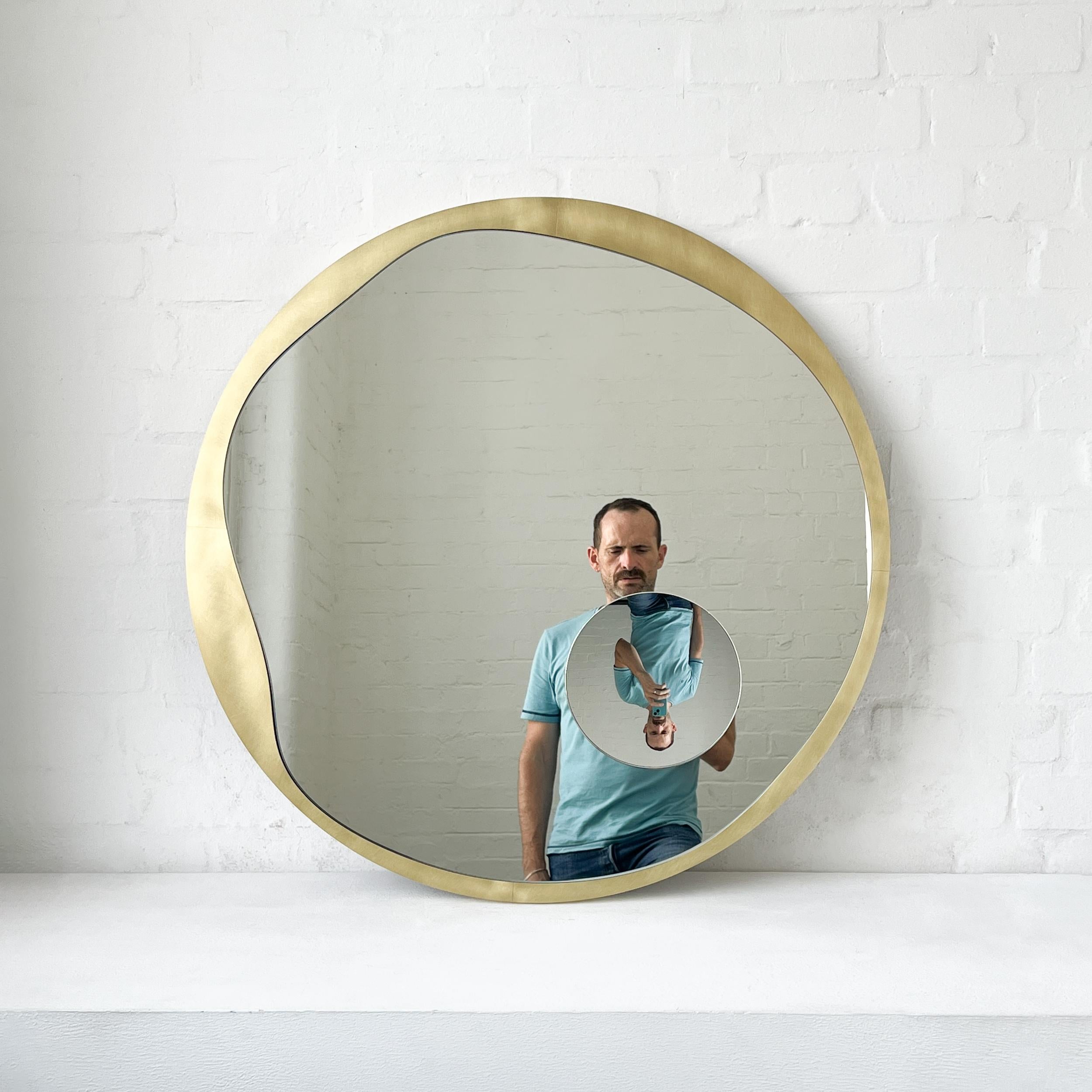 Contemporary Round Mirror w Integrated Magnifying Mirror Decorative Brass Frame For Sale 2