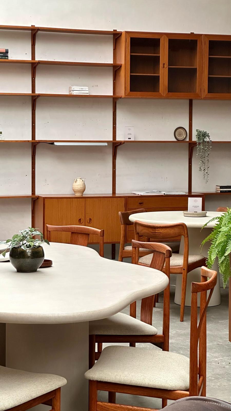Béton Table ronde contemporaine 