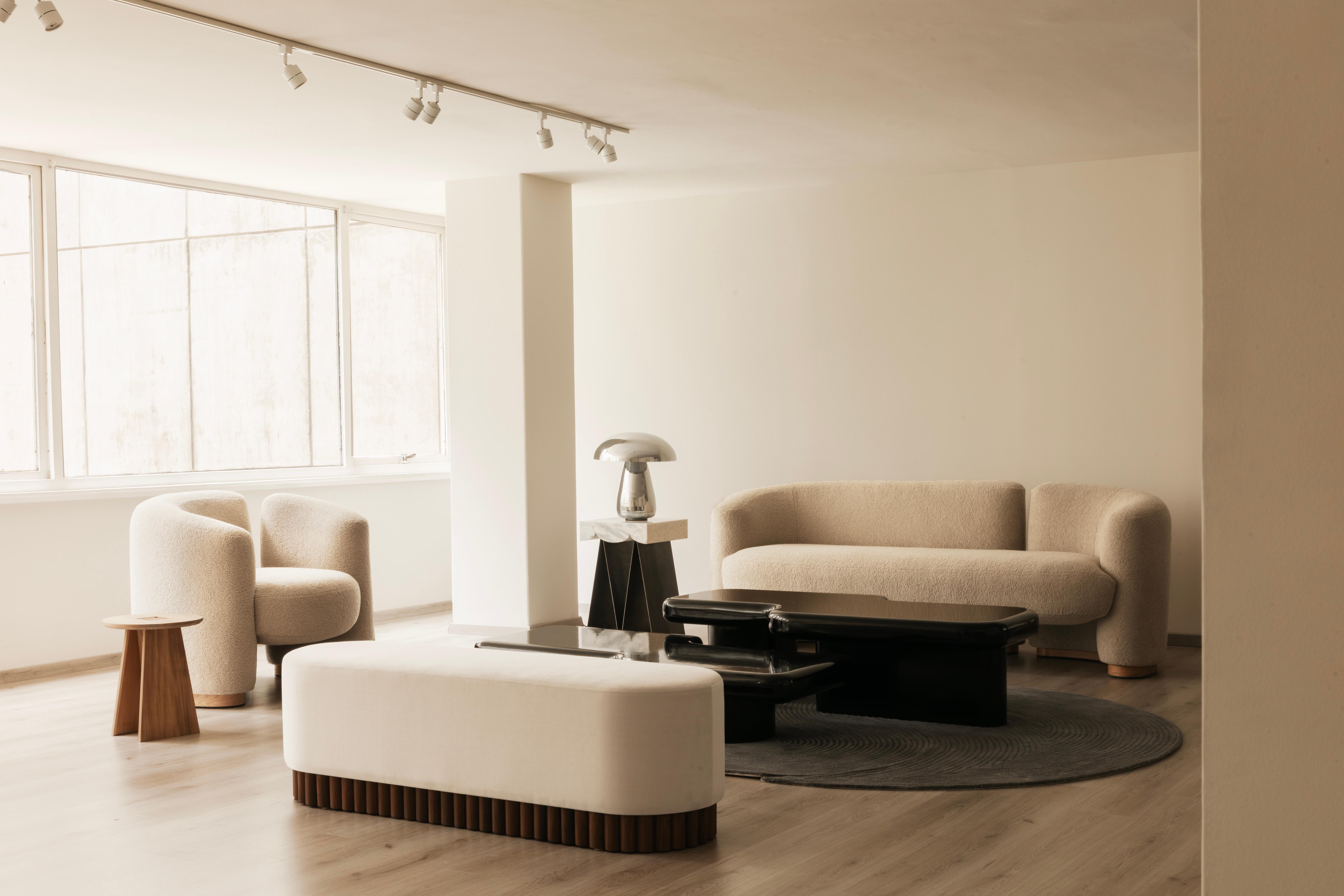 Contemporary Round Niwa Beige Linen In New Condition For Sale In Mexico City, MX