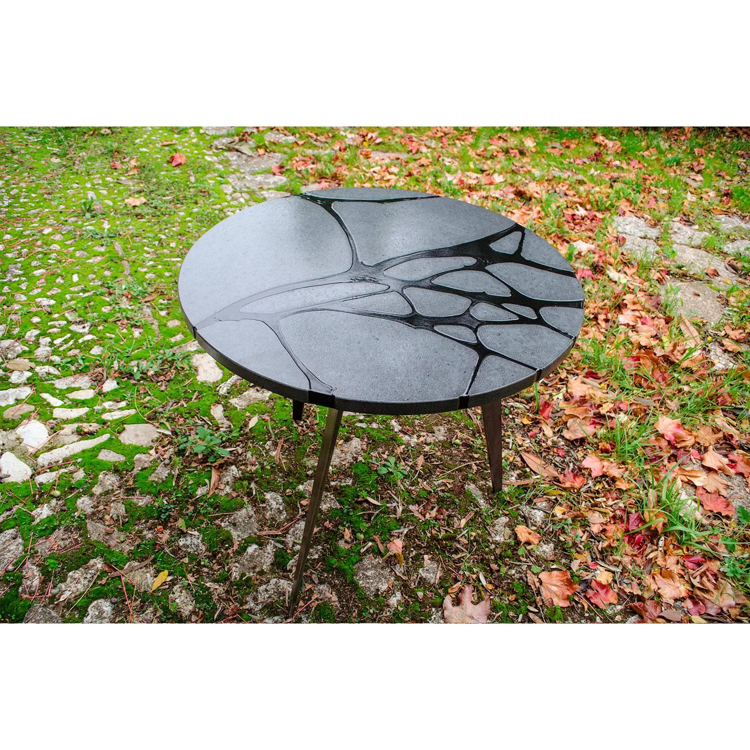 Metal Contemporary Round Outdoor Table in Lava Stone and Steel, Filodifumo For Sale