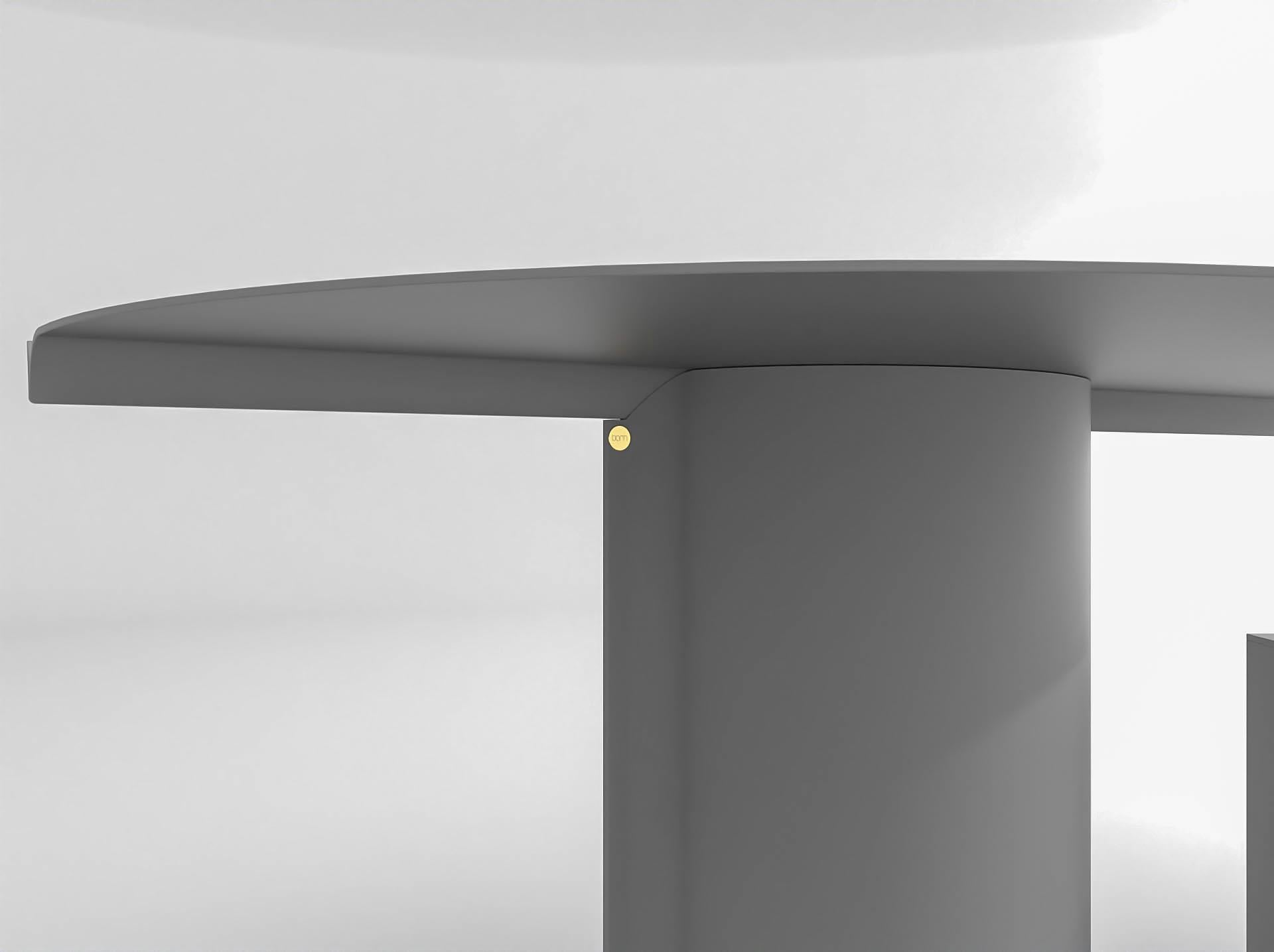 Poudré Table ronde contemporaine en acier inoxydable poudré gris, table à miroir en vente