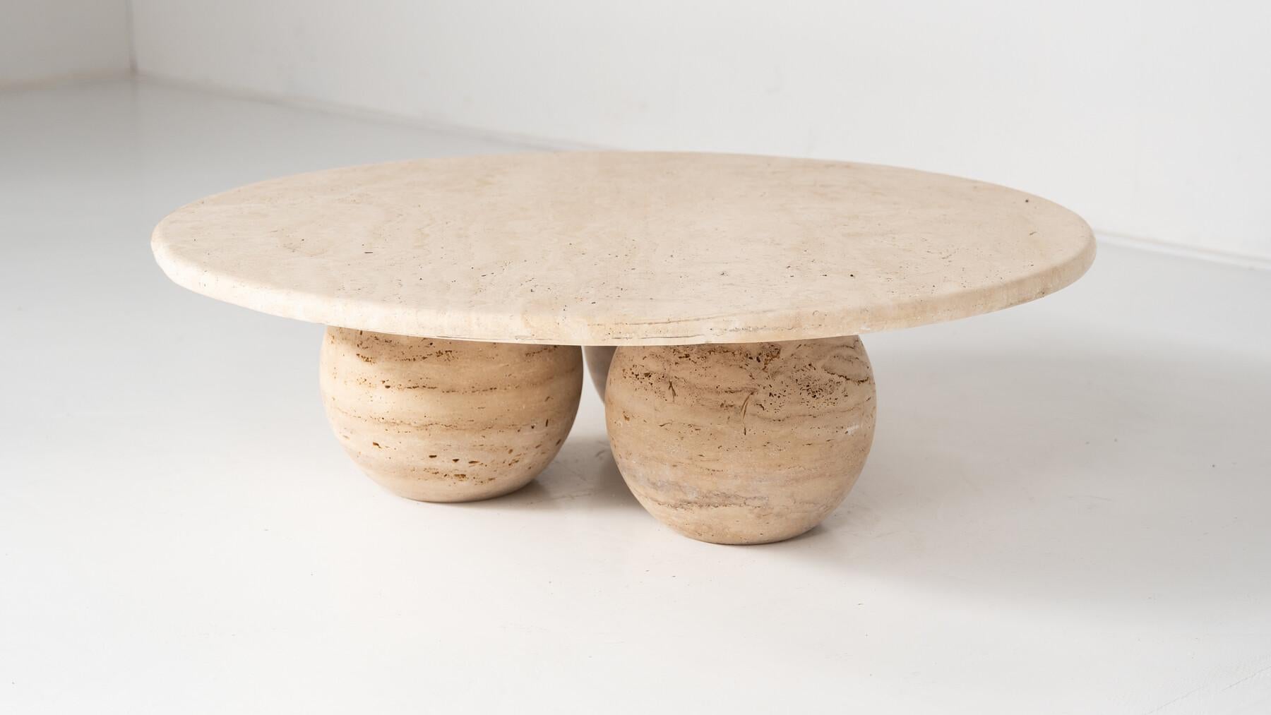 Contemporary Round Travertine Coffee Table, Italy For Sale 2