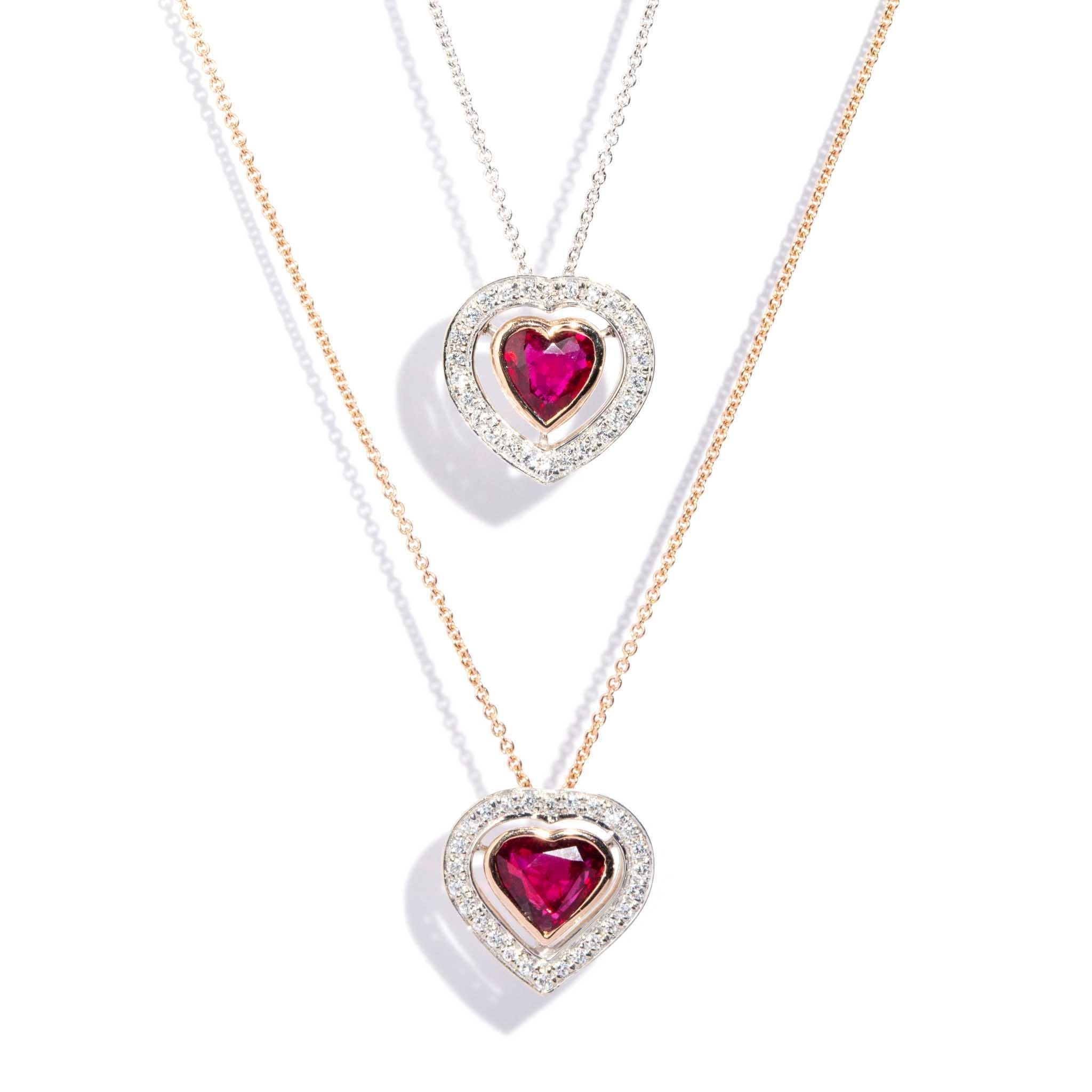 Ciondolo a forma di cuore con rubino e diamante e catena in oro bianco 18 carati in vendita 6