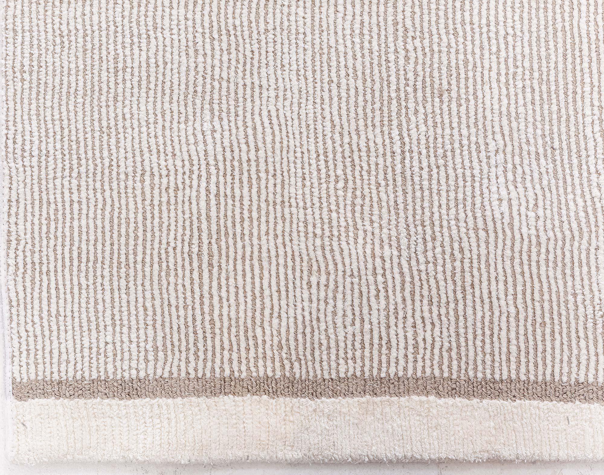 Fragmento de Corredor Contemporáneo por Doris Leslie Blau en Nuevo estado para la venta en New York, NY
