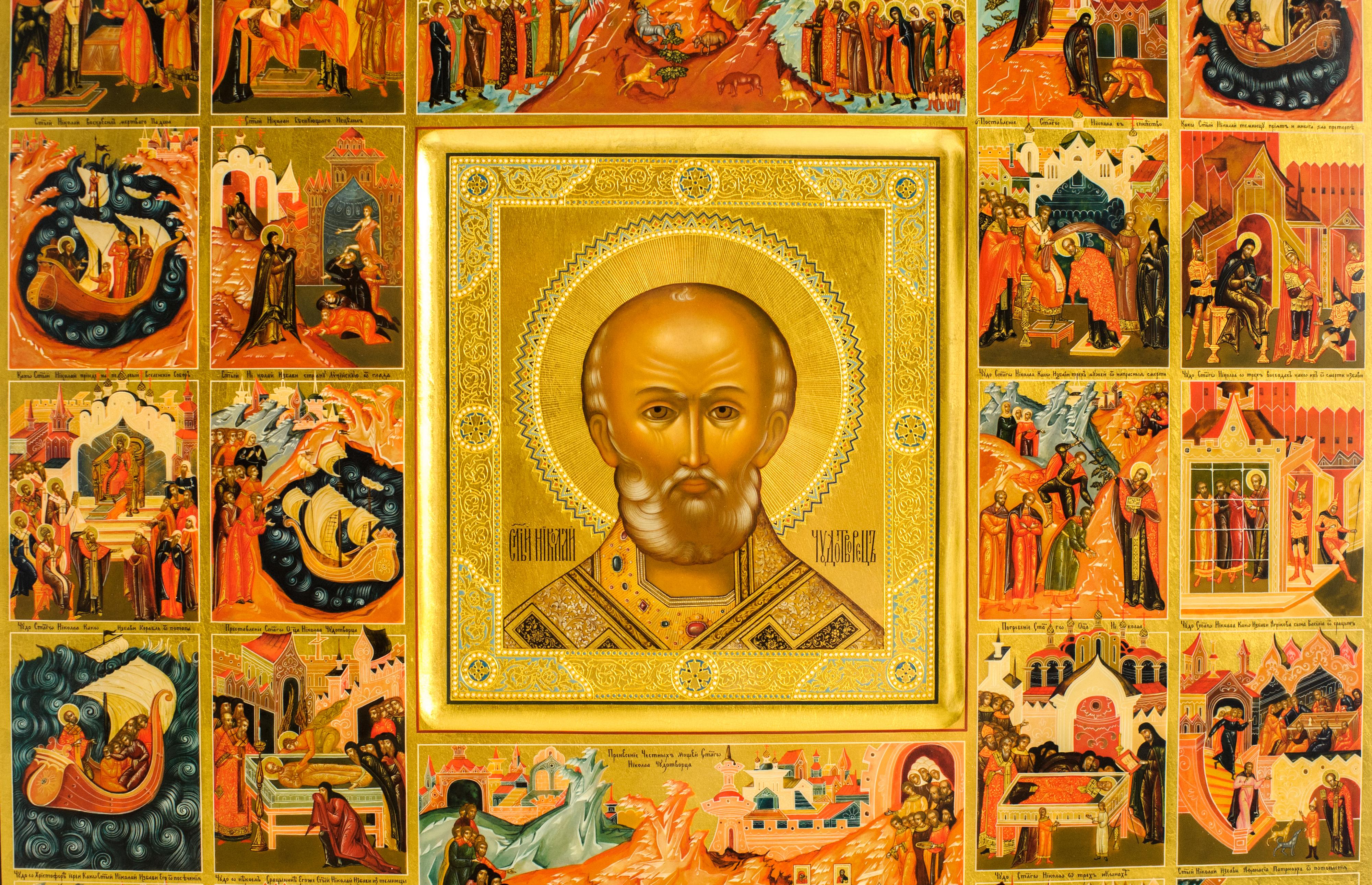 Contemporary reproduction (historic reconstruction) of famous 18th century Russian orthodox icon from the State Museum of Palekh Art, Russia.
Central part, Saint Nicolas surrounded by 38 holy stories.
Exquisite and a truely extraordinary piece of