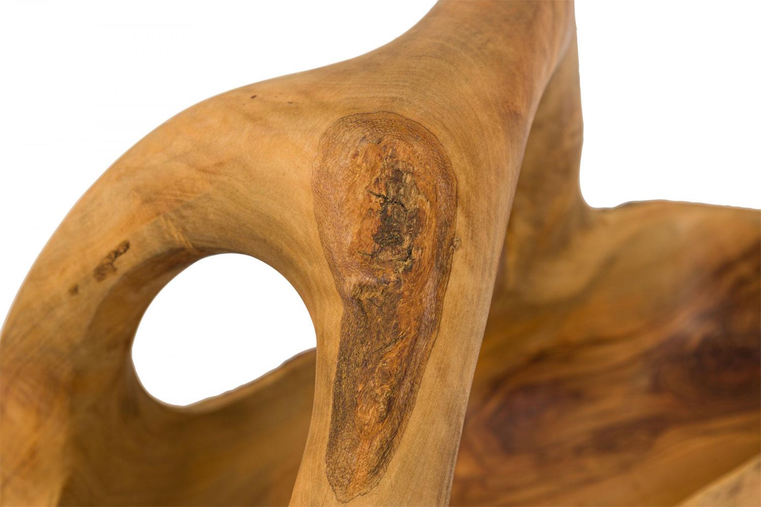 Zeitgenössisch Rustikal Modern Organisch Form Olivenholz Korb (20. Jahrhundert) im Angebot