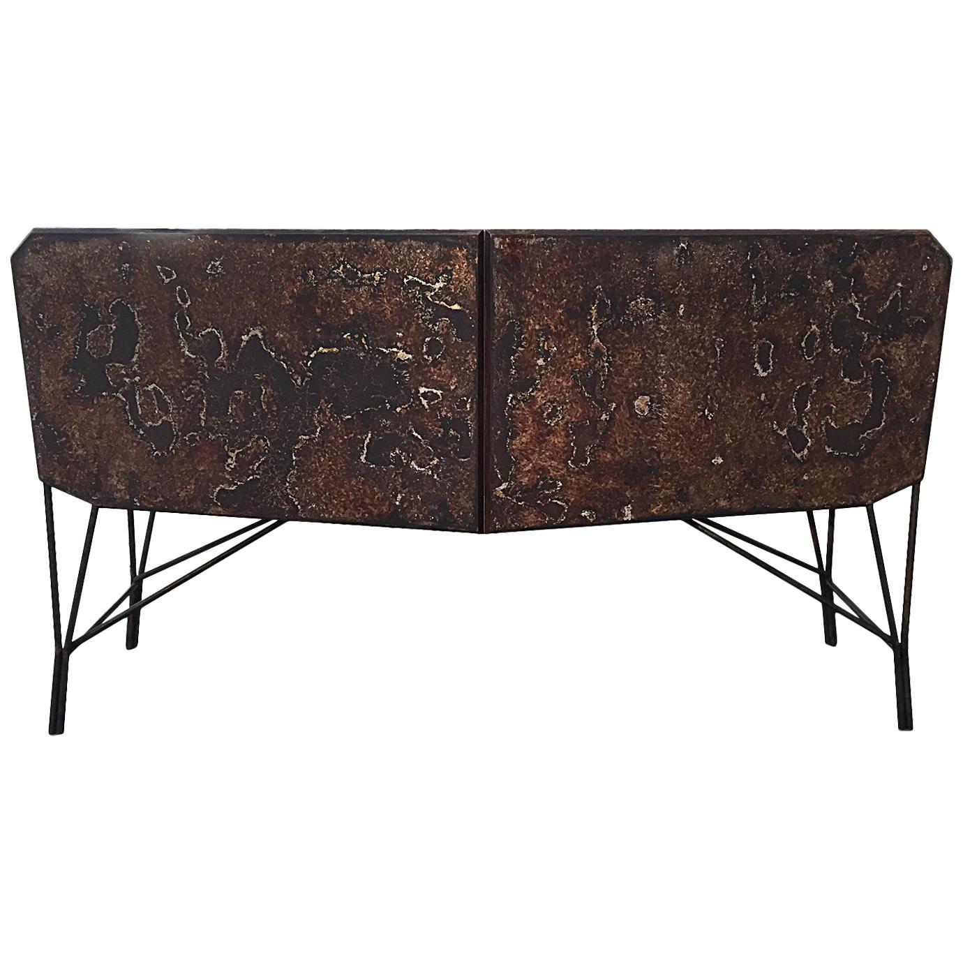 Contemporary Rusty Buffet Triarm, Silver Wood Inside, Limited Edition  im Angebot