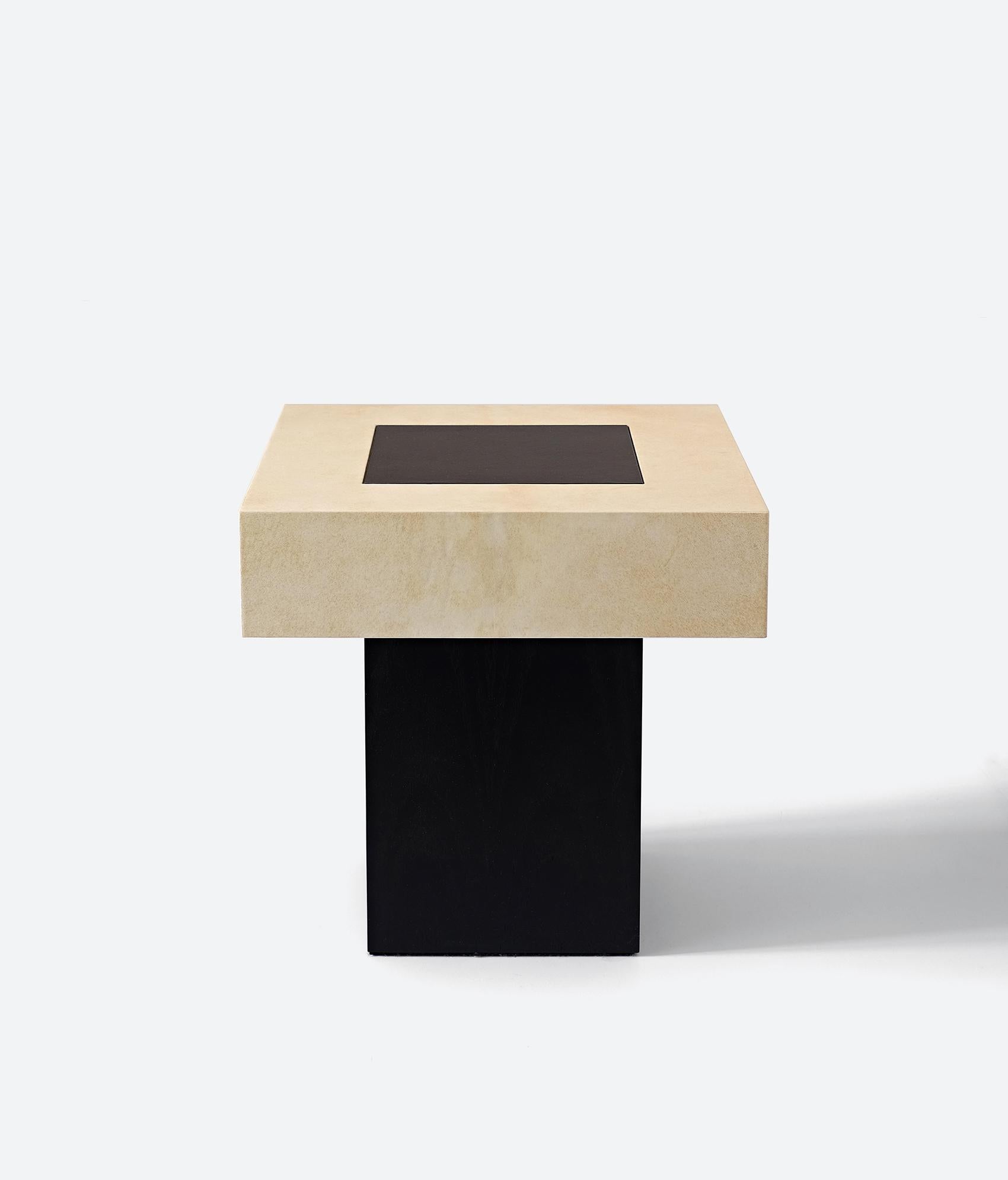 Contemporary Side Low Table Real Parchment Wood Black White In New Condition For Sale In Milan, IT