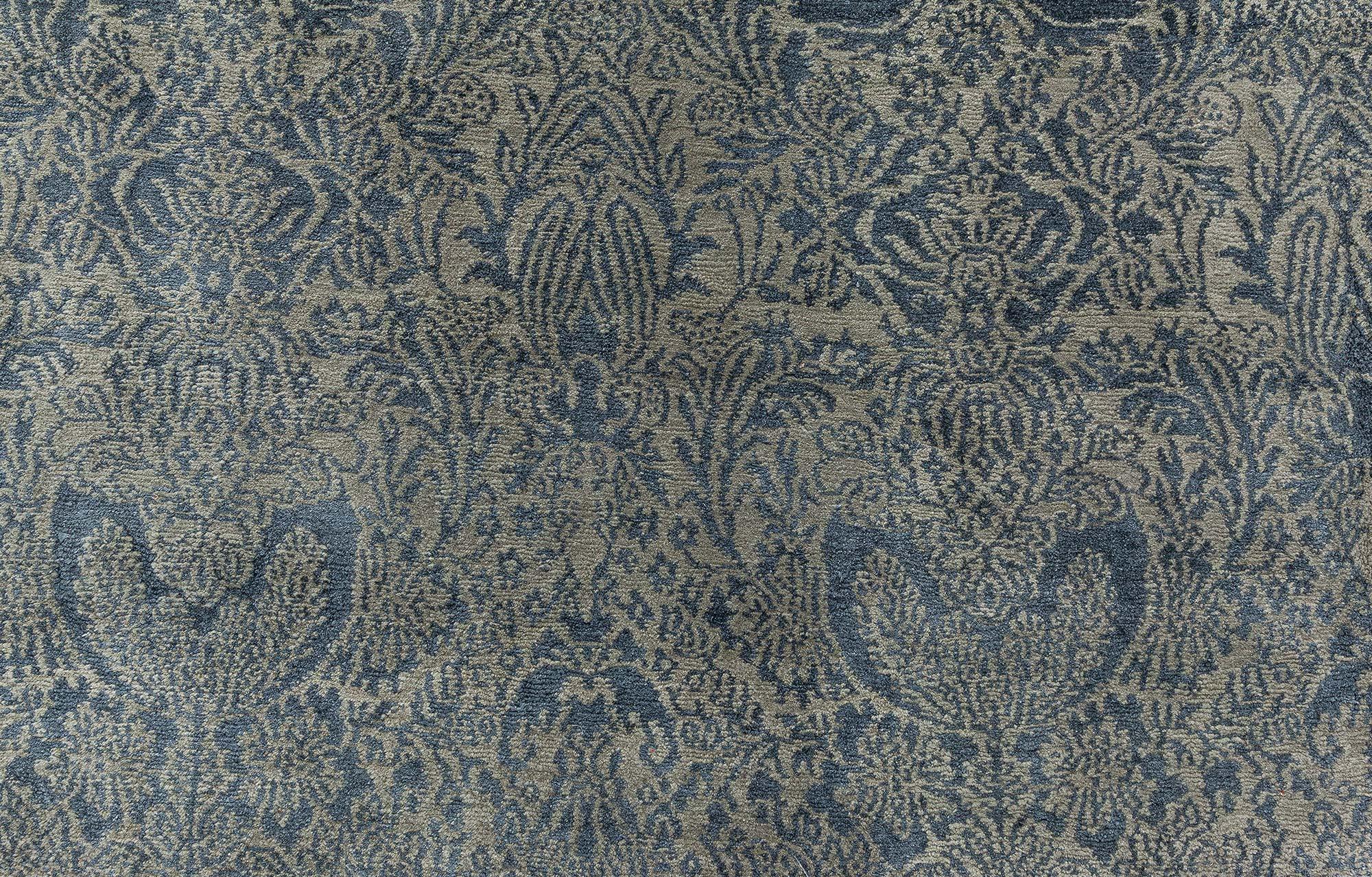 Contemporary S10 Tibetan floral design rug by Doris Leslie Blau.
Size: 8'0