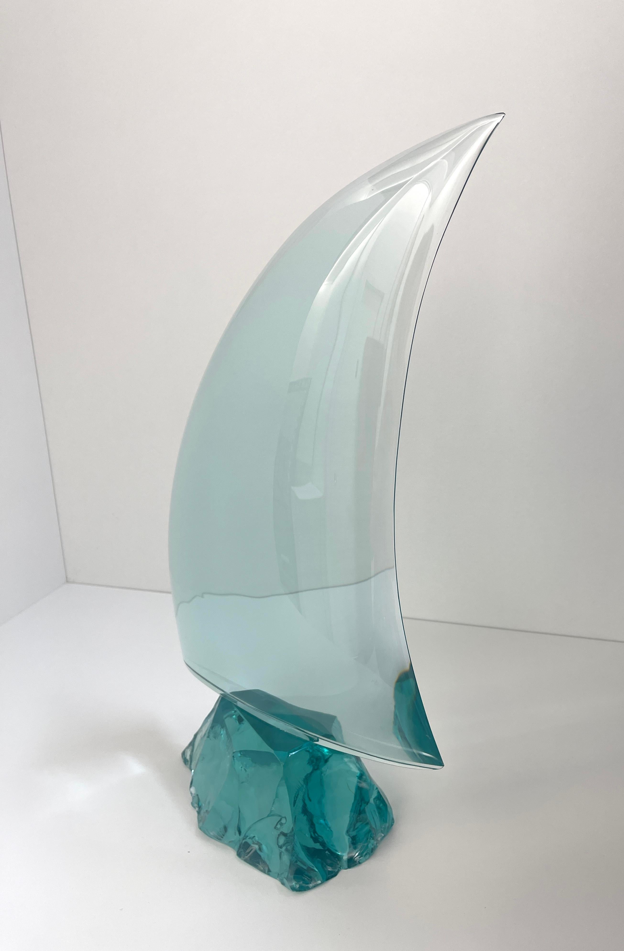 Contemporary 'Sail' Handmade Aquamarine Crystal Big Sculpture by Ghirò Studio In New Condition For Sale In Pieve Emanuele, Milano