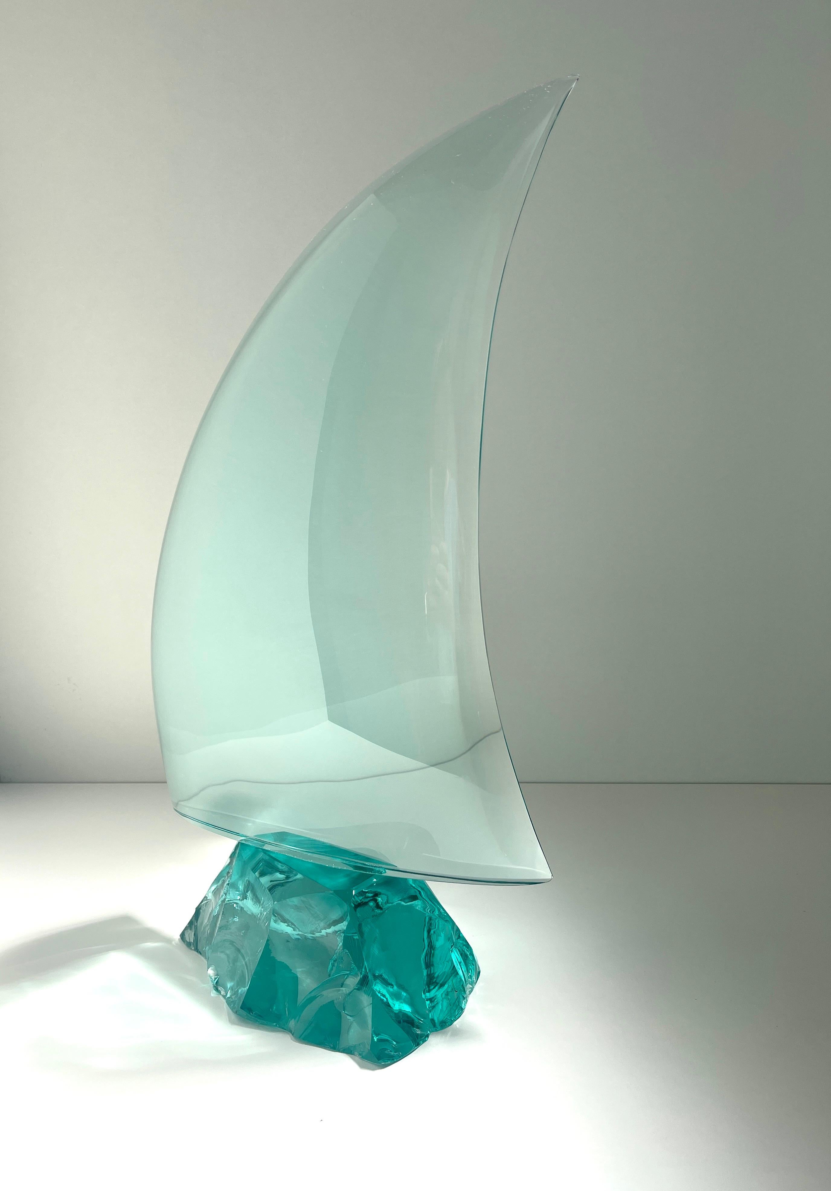 Contemporary 'Sail' Handmade Aquamarine Crystal Big Sculpture by Ghirò Studio For Sale 2