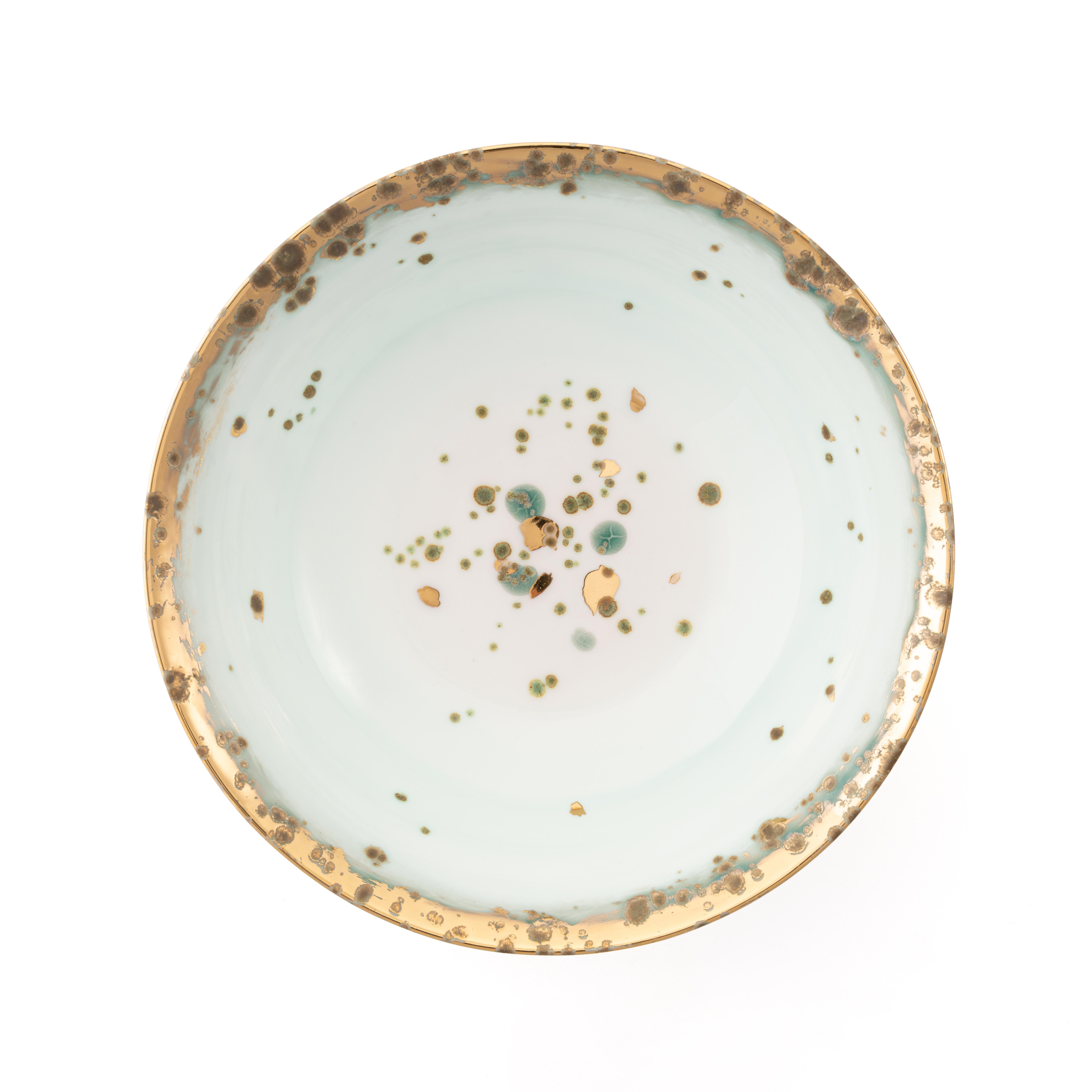 Hand painted in Italy from the finest porcelain, this Michelangelo salad bowl is material and earthy, like the great Renaissance Master's work. It conveys classical beauty and elegance. The green enameled shade fades as it moves away from the rim