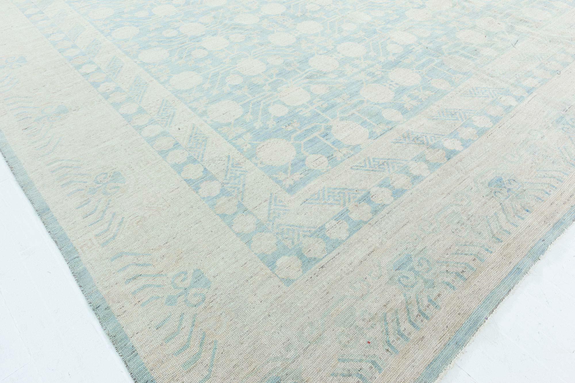 Contemporary Samarkand Handmade Wool Rug by Doris Leslie Blau In New Condition For Sale In New York, NY