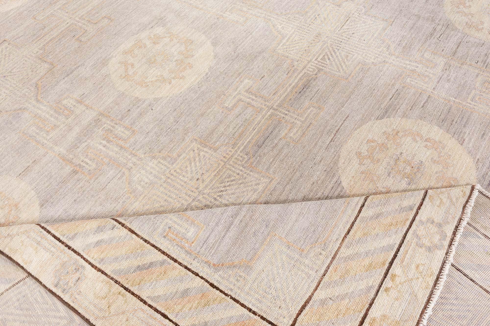 Zeitgenössischer Samarkand inspirierter Teppich von Doris Leslie Blau (Handgeknüpft) im Angebot