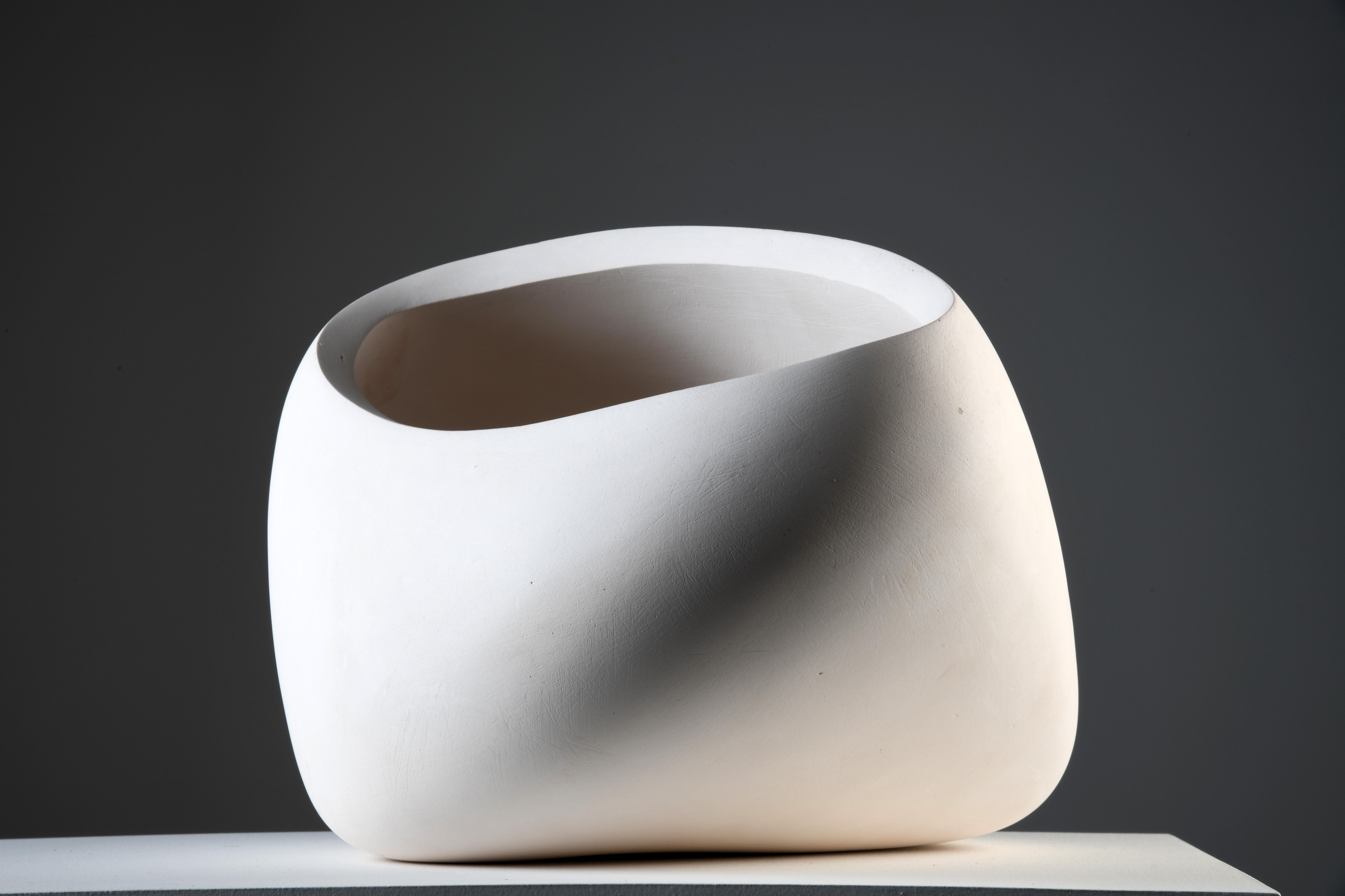 Cerámica contemporánea de arenisca del artista francés Francés en venta