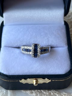 Contemporary Sapphire and Diamond 18k White Gold Statement Ring