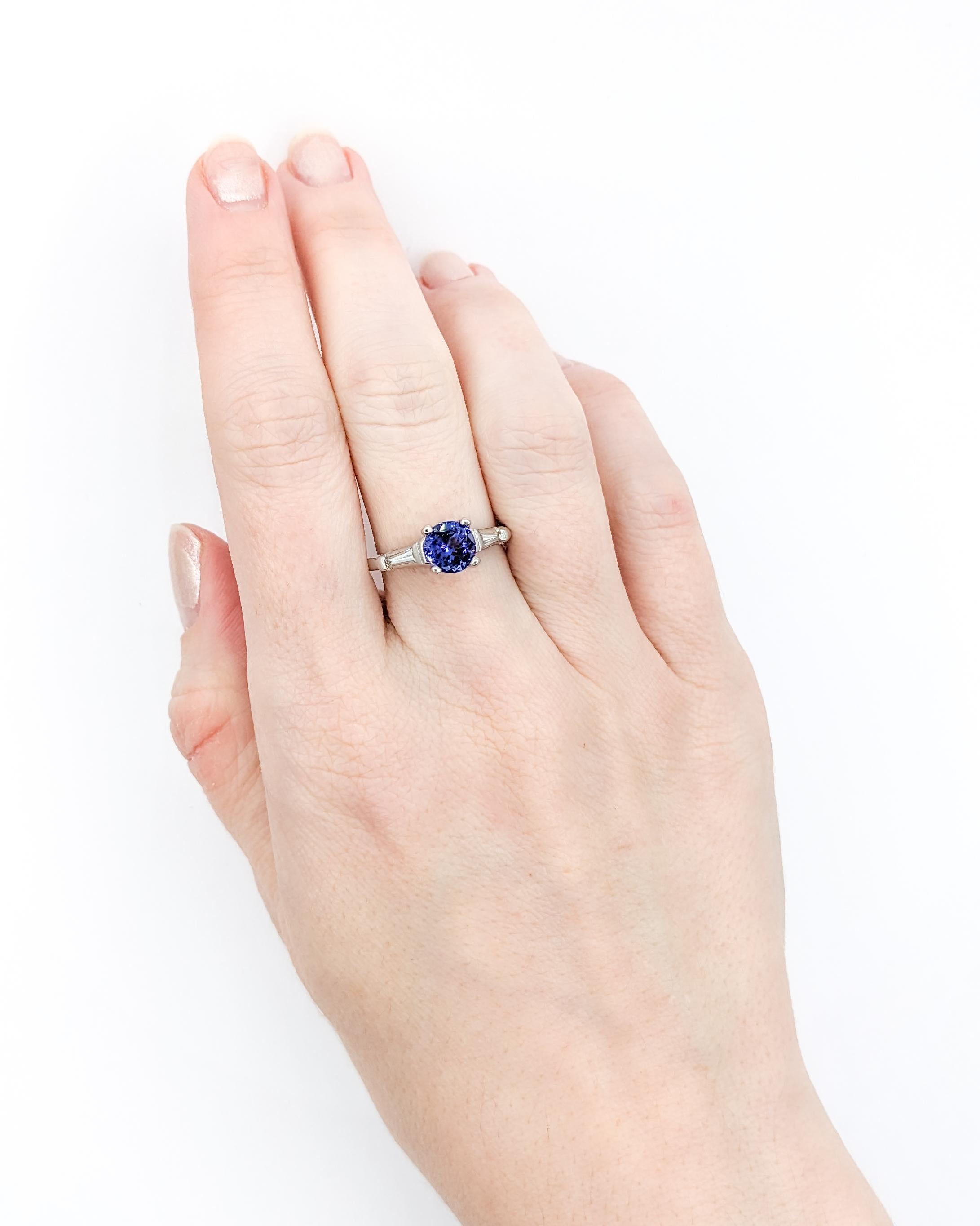 Contemporary Sapphire & Diamond Engagement Ring In platinum For Sale 7