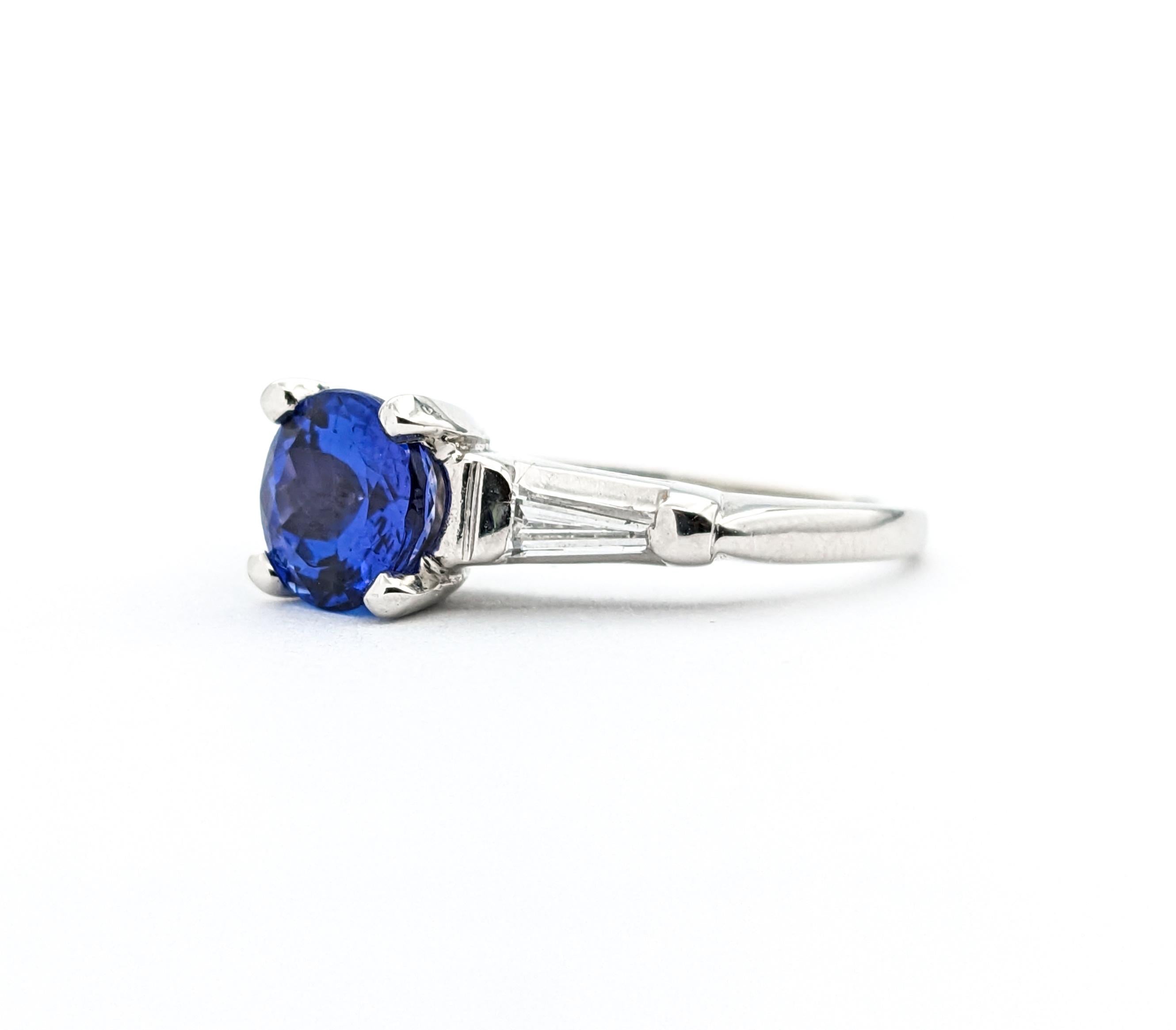 Contemporary Sapphire & Diamond Engagement Ring In platinum For Sale 2